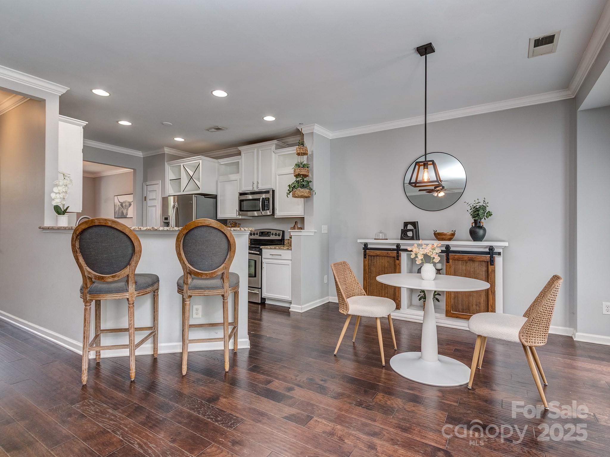 2331 Whitford Lane