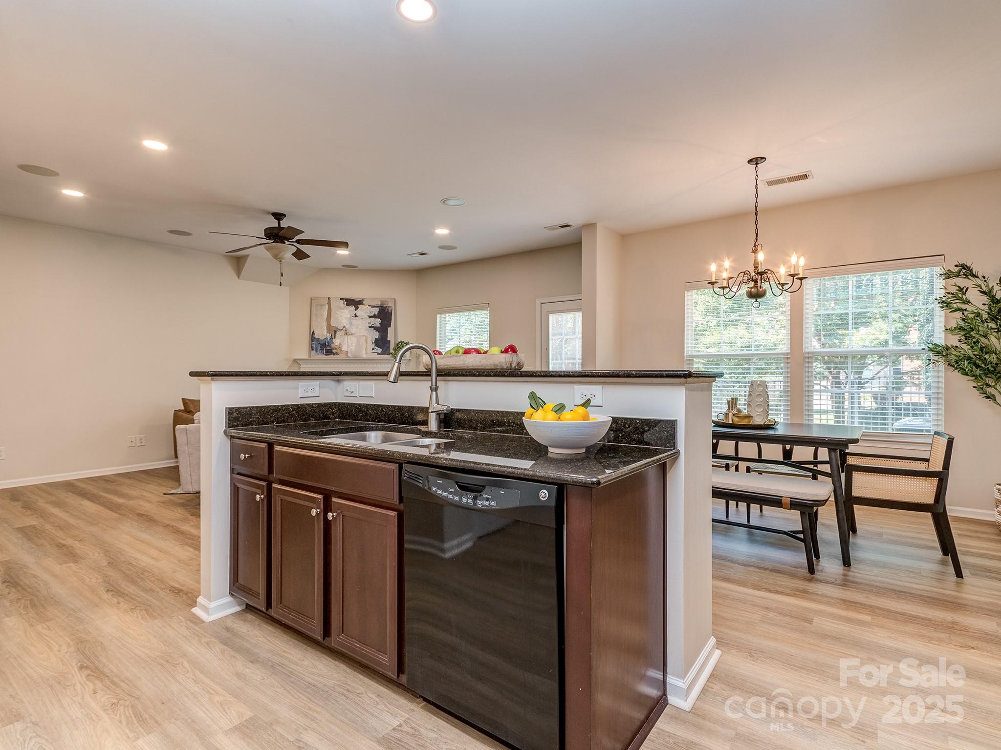 4738 Mount Royal Lane