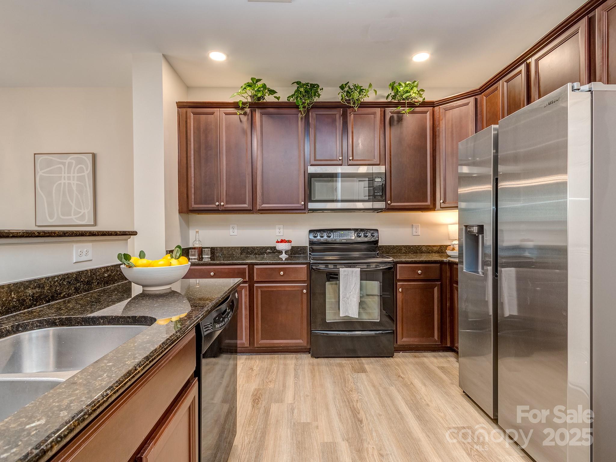 4738 Mount Royal Lane