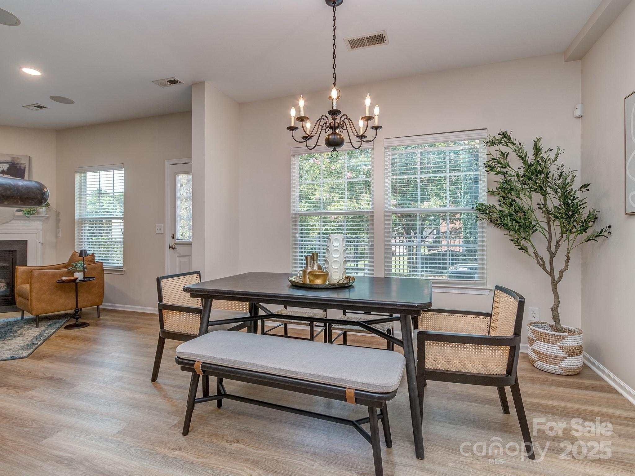 4738 Mount Royal Lane