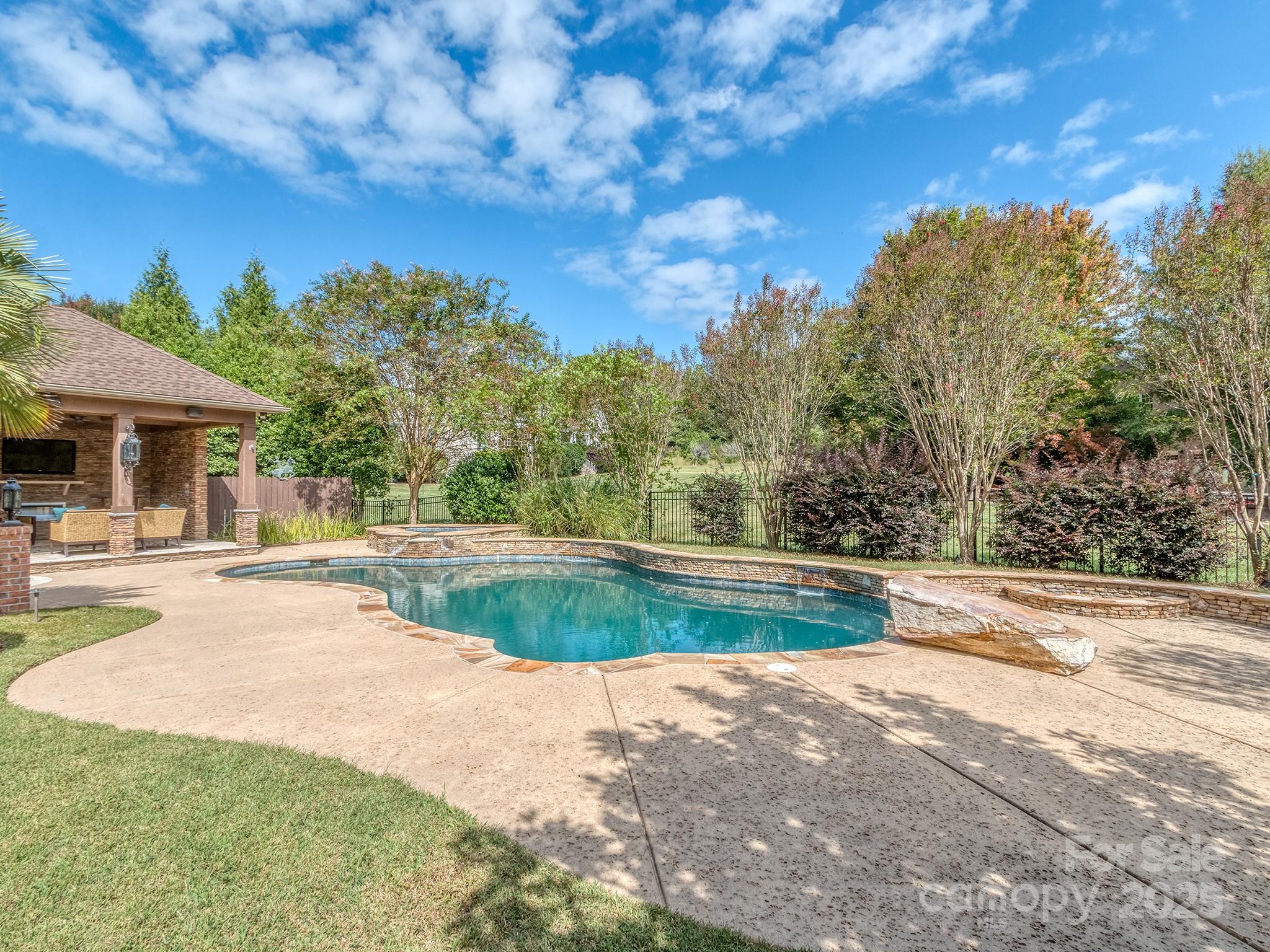 8208 Wingard Road