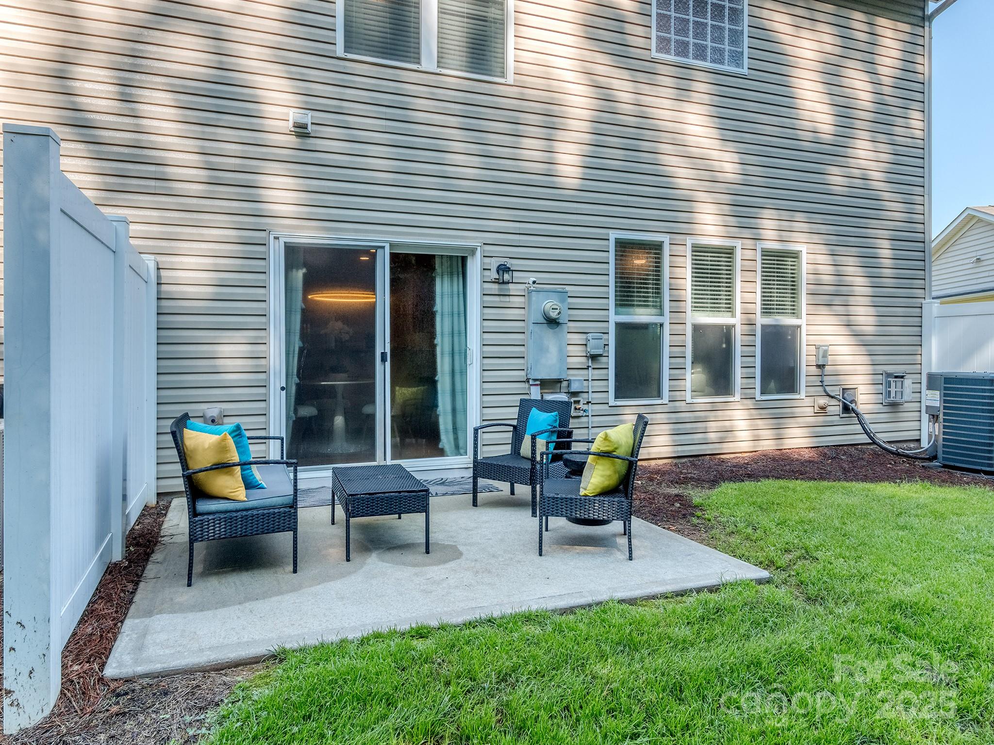 2203 Whitford Lane