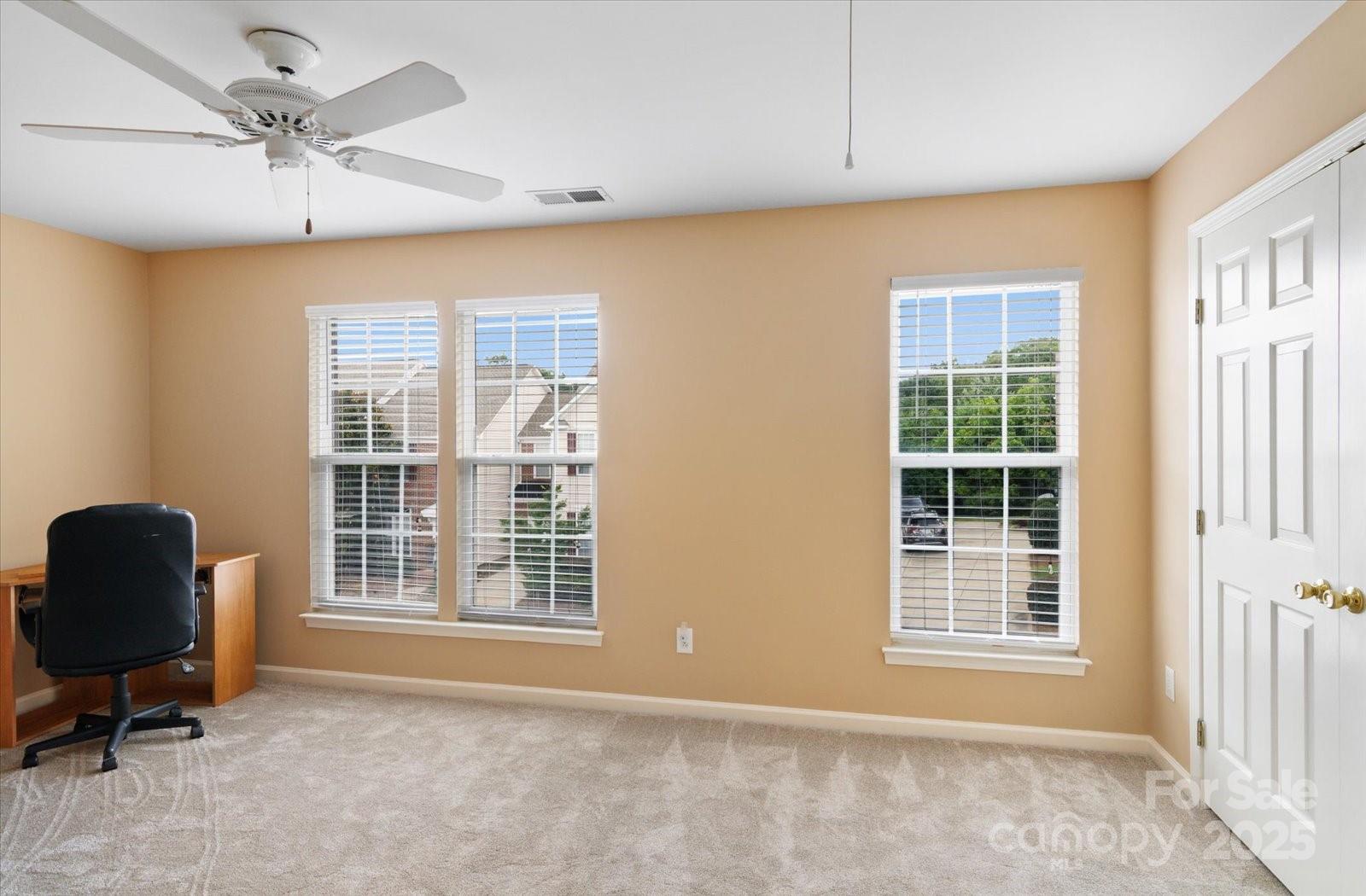 14648 Greenpoint Lane