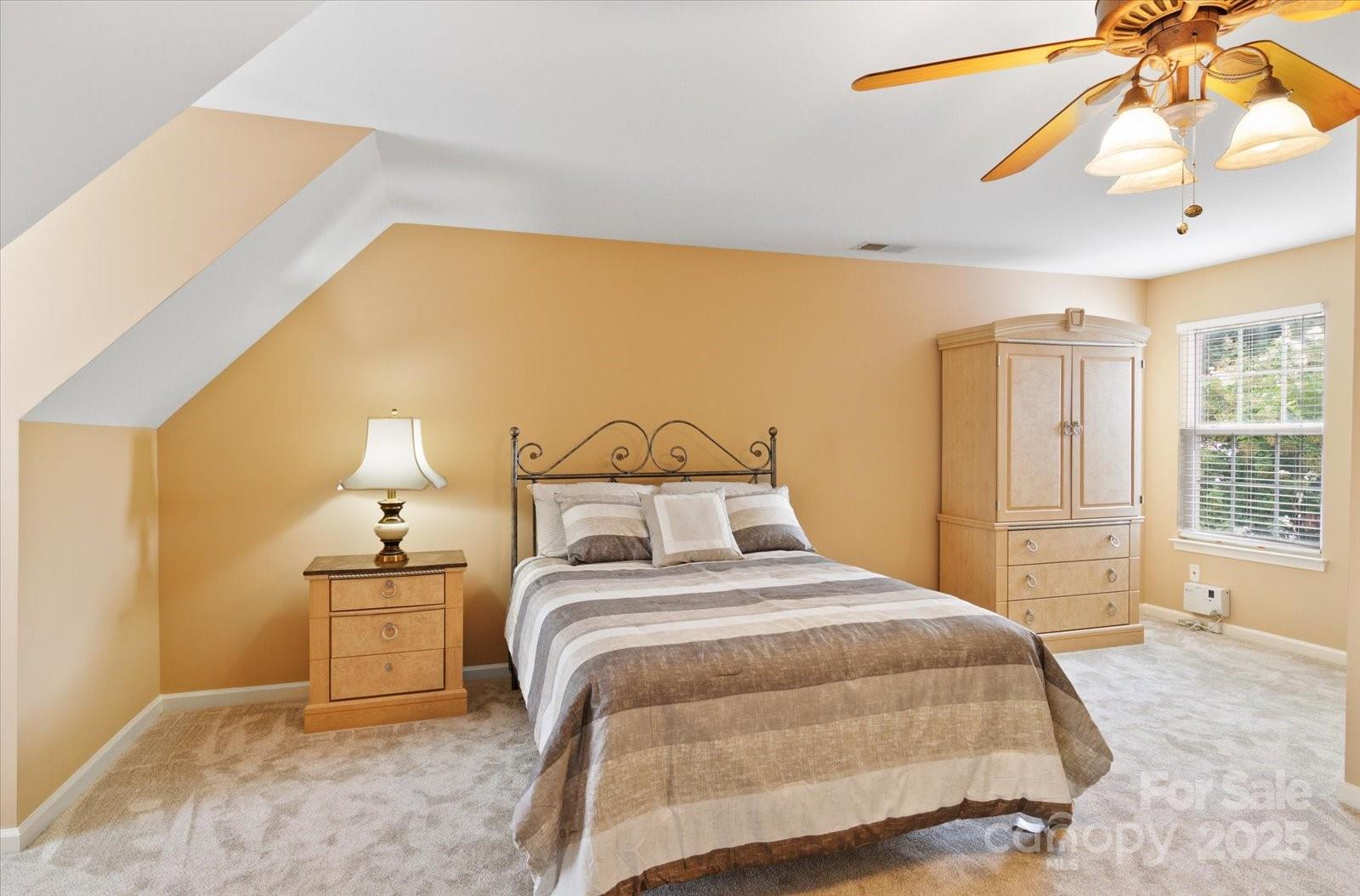 14648 Greenpoint Lane