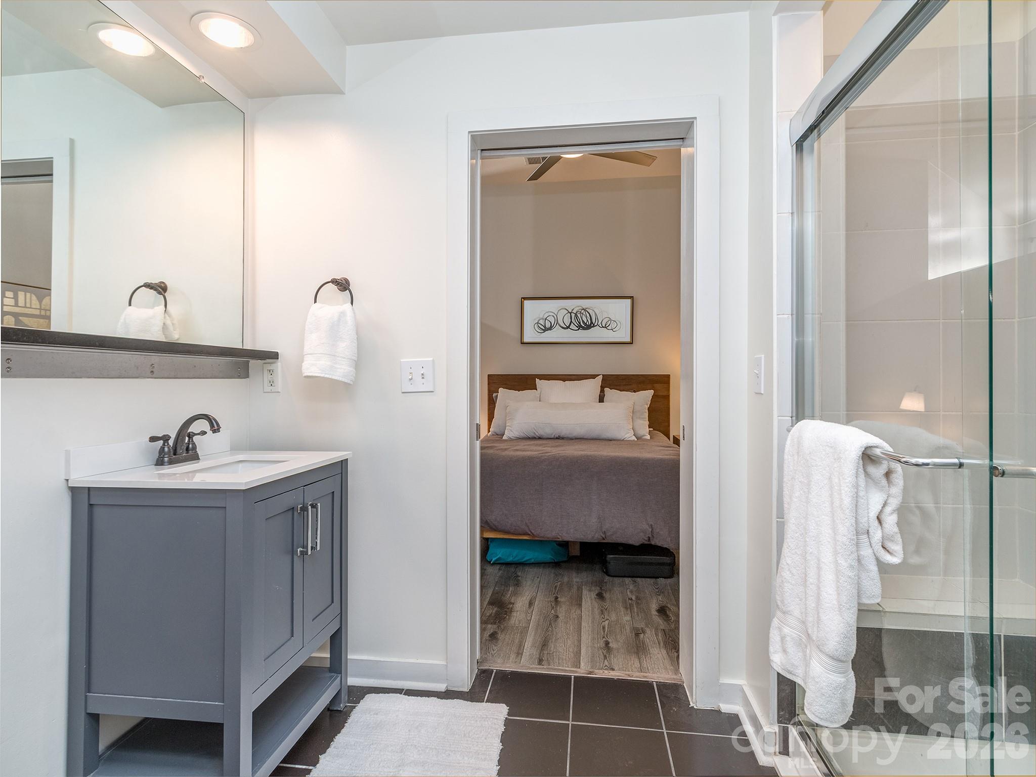 525 E Sixth Street #407