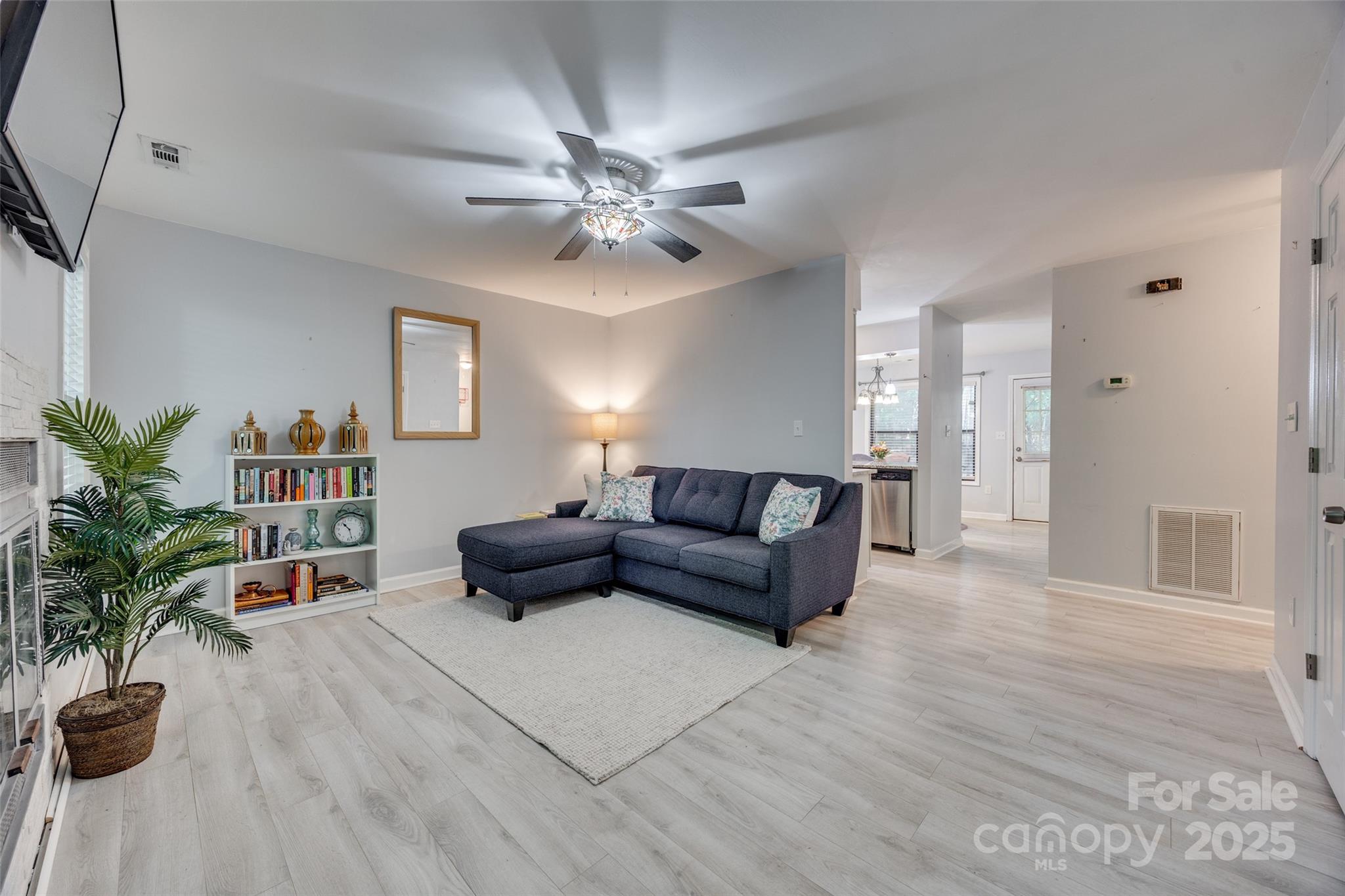 2770 Dogwood Hills Court