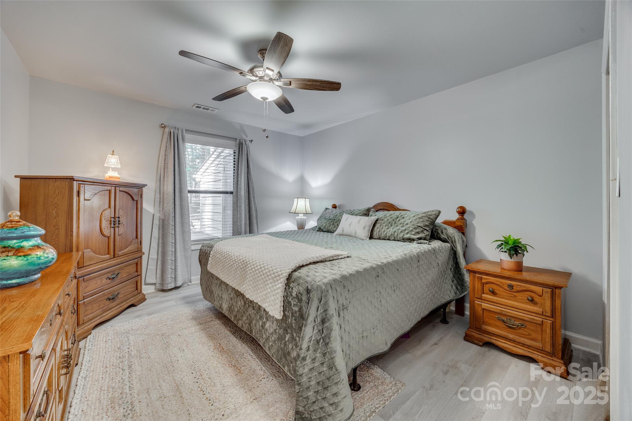 2770 Dogwood Hills Court