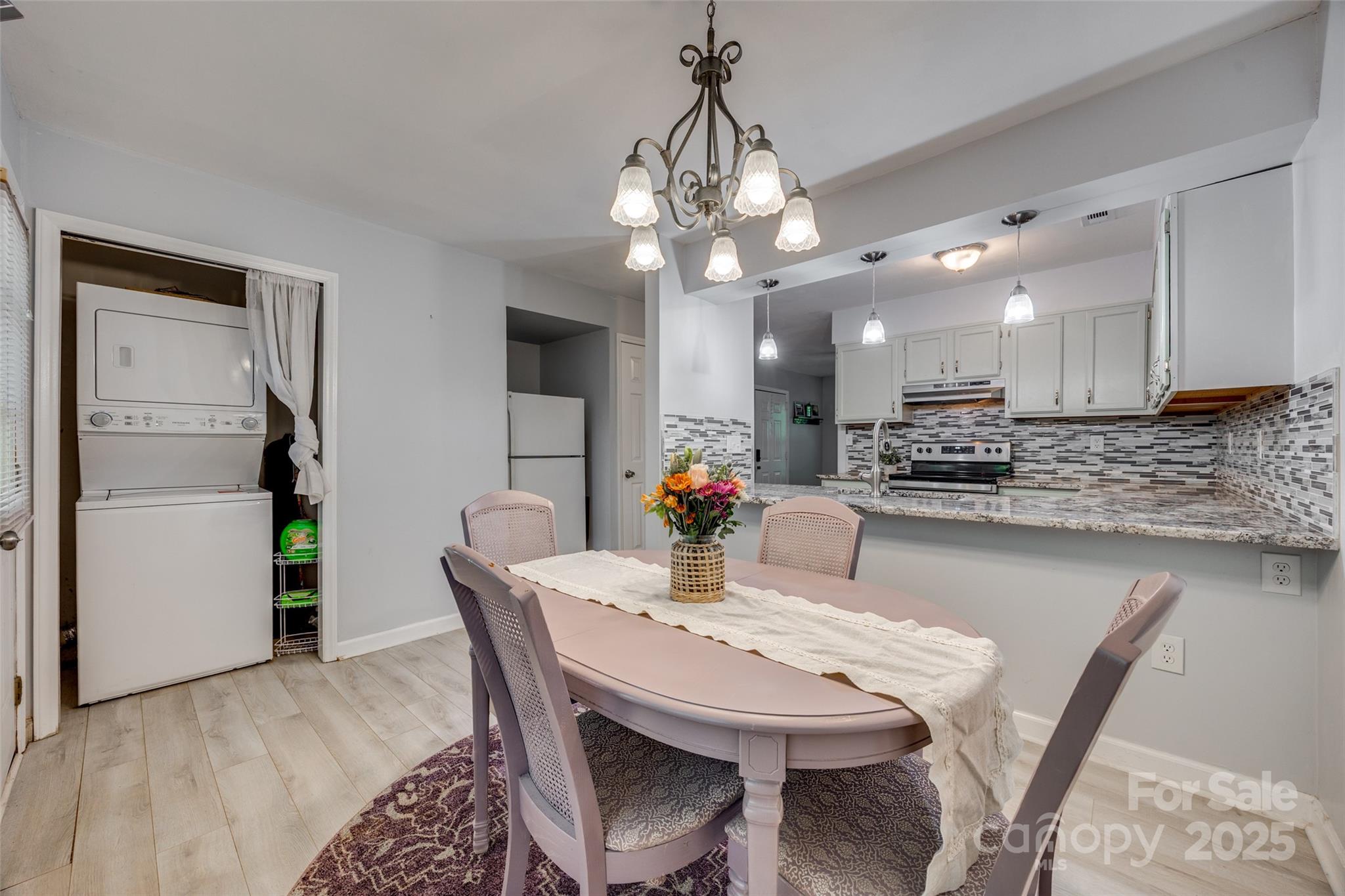 2770 Dogwood Hills Court