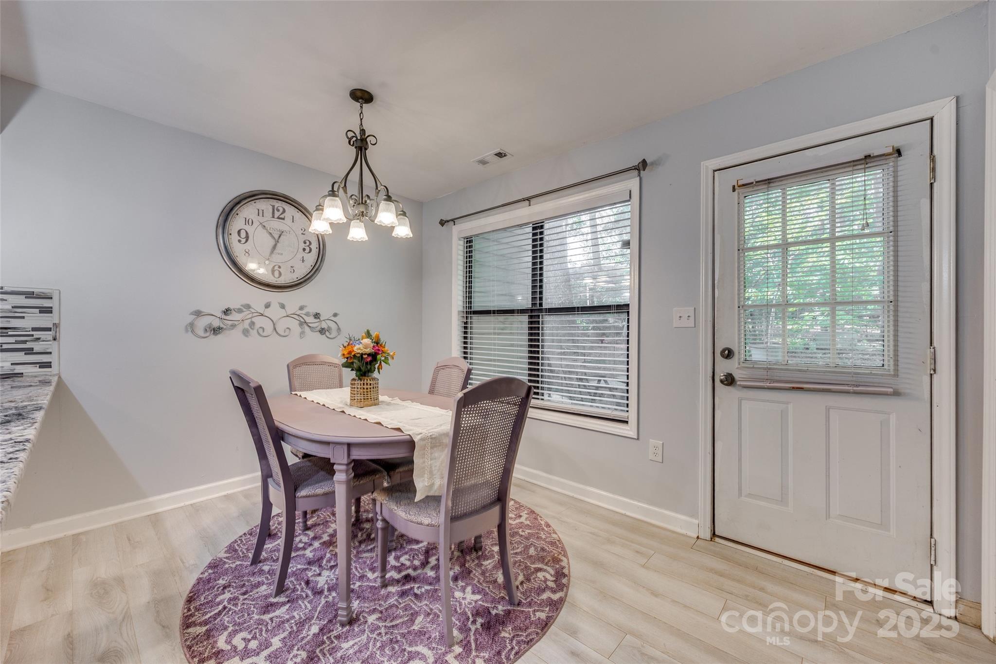 2770 Dogwood Hills Court