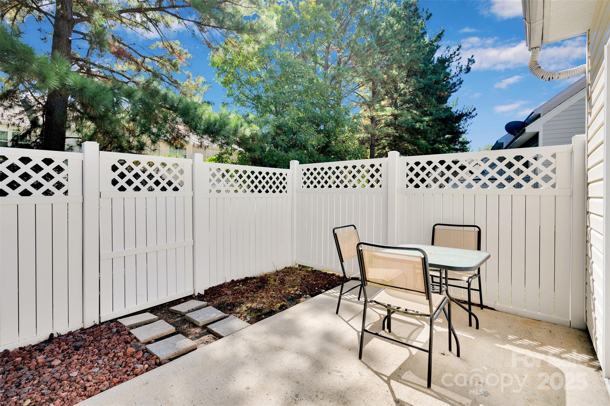 8328 Christmas Court