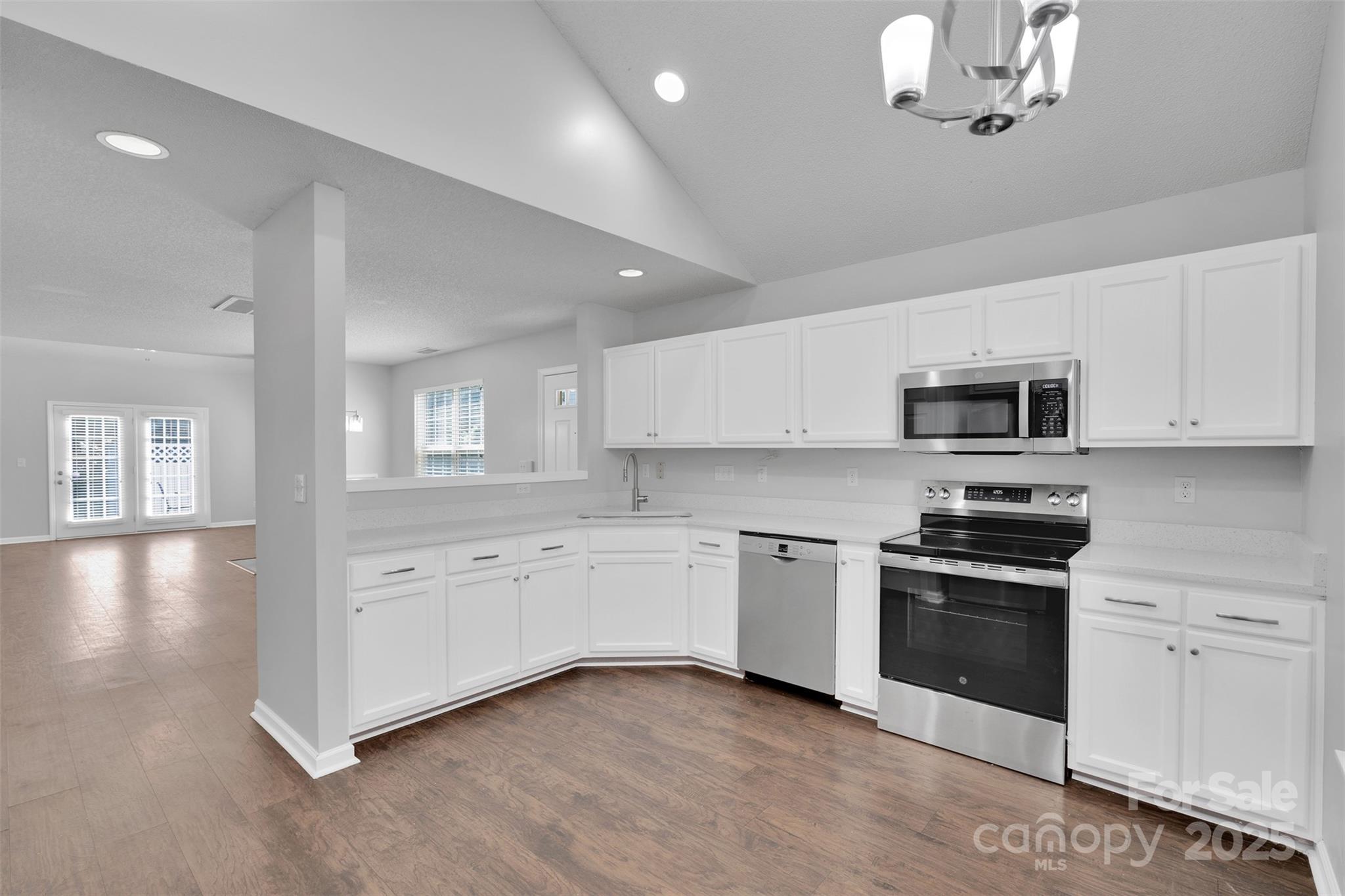 8328 Christmas Court