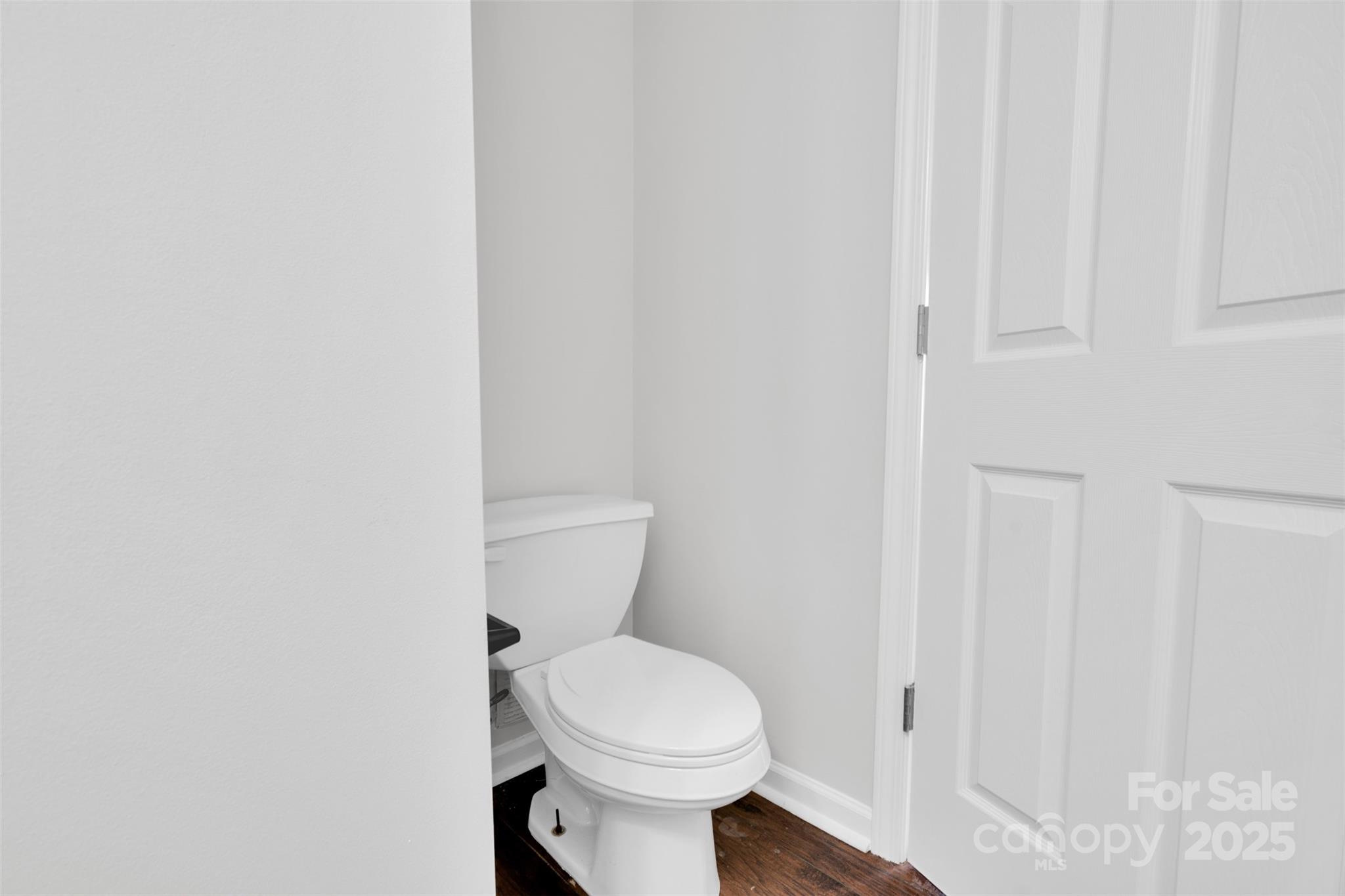 8328 Christmas Court