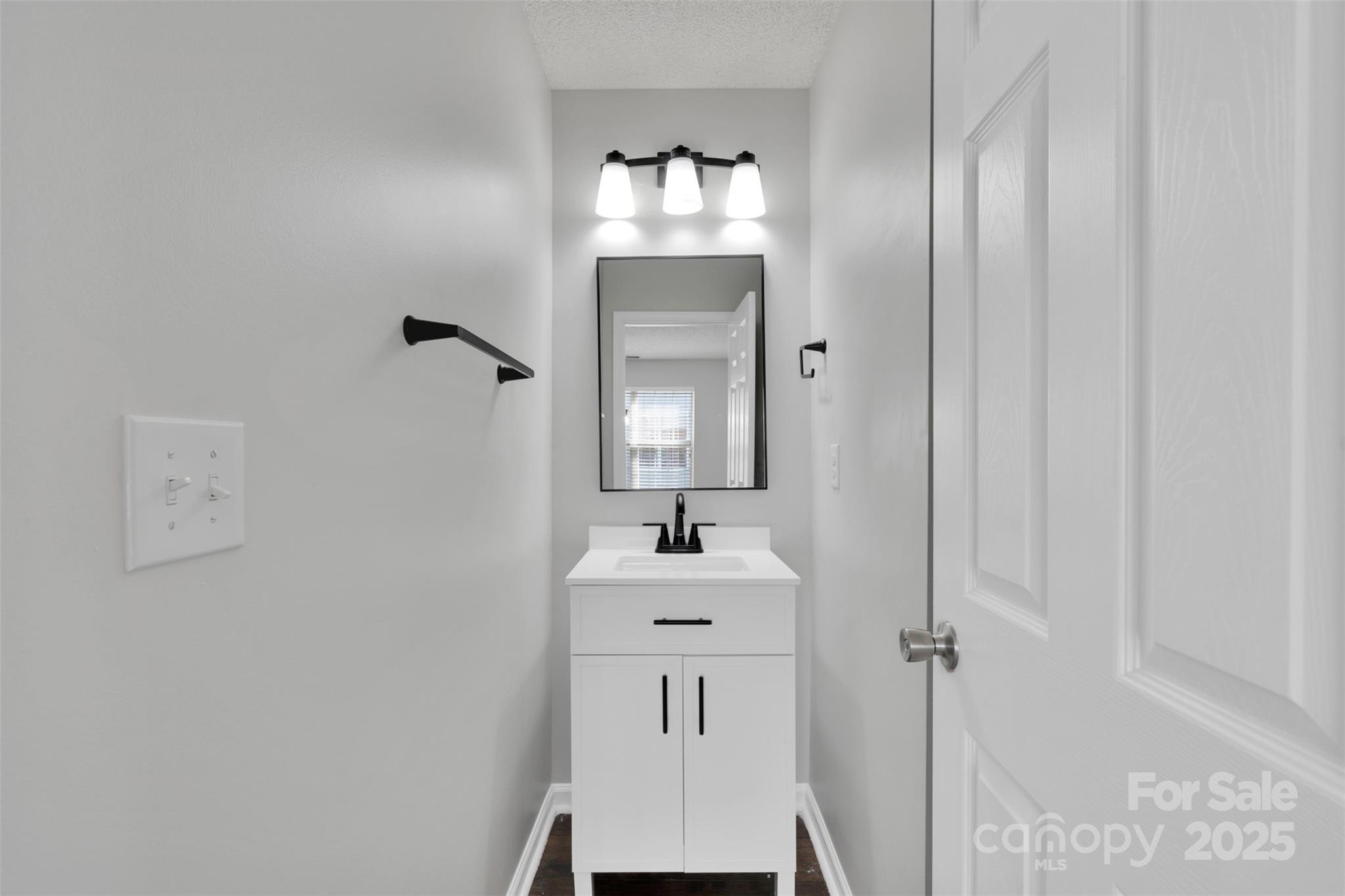 8328 Christmas Court