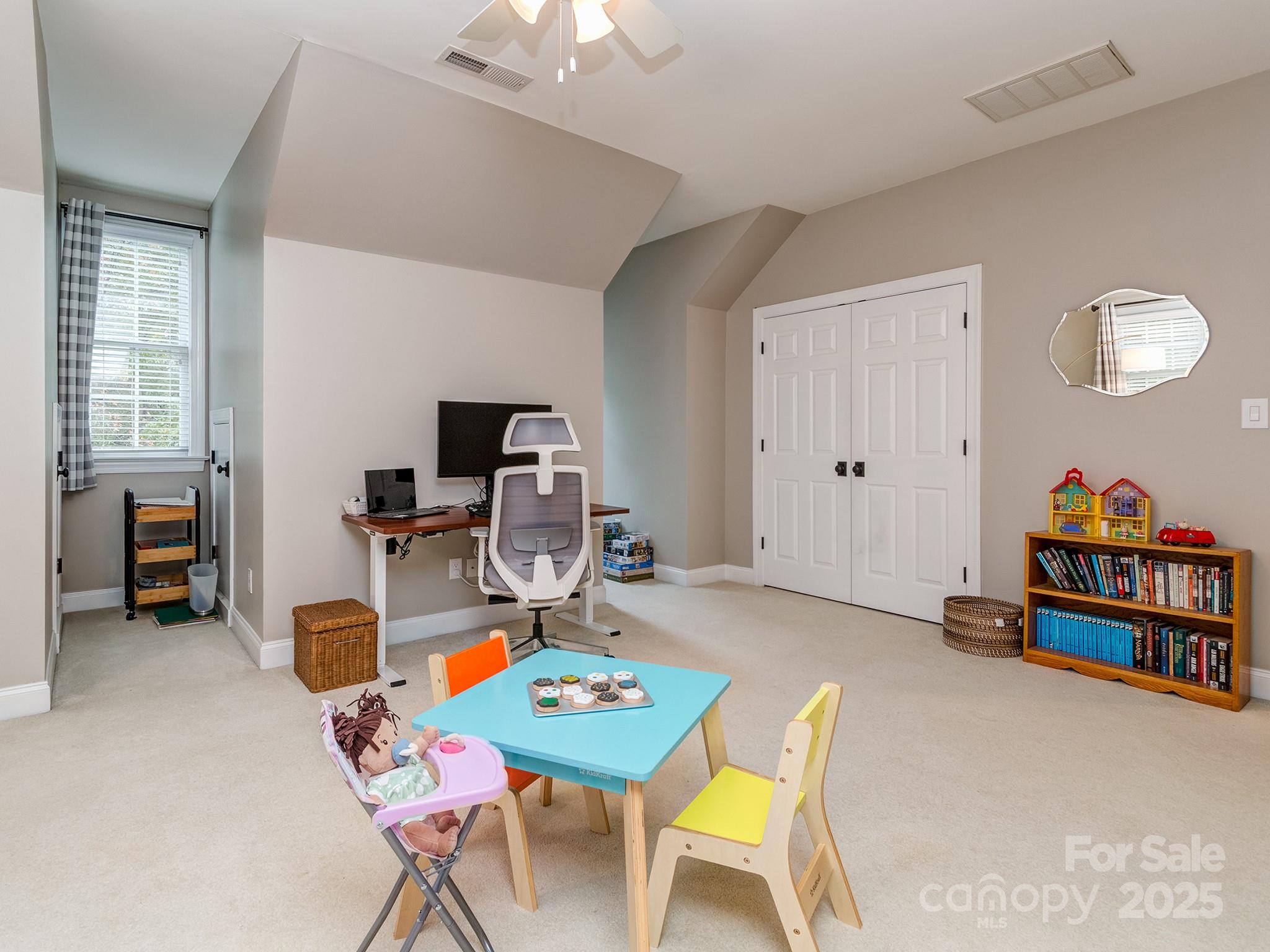10300 Lafoy Drive