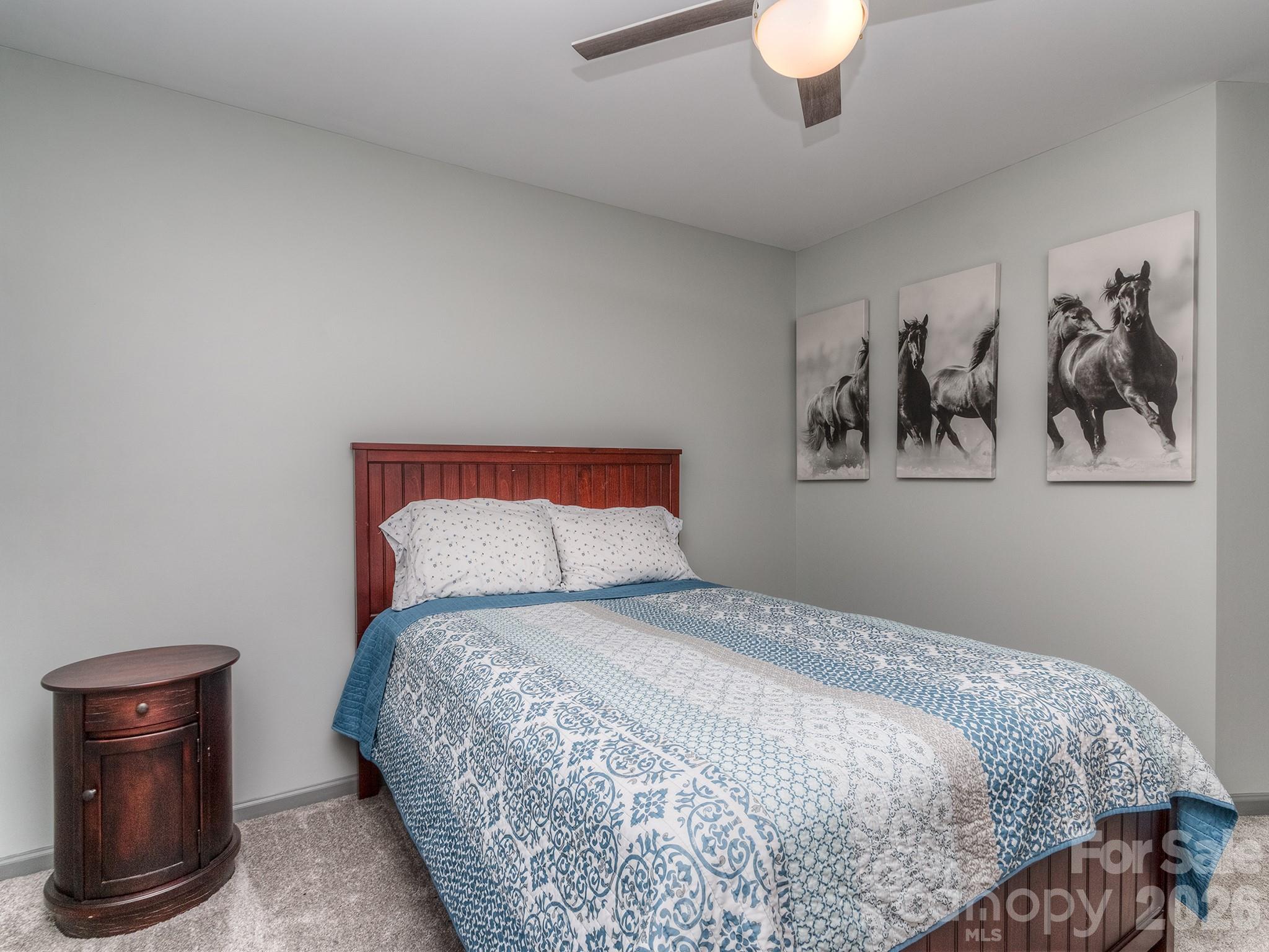 6236 Rockefeller Lane