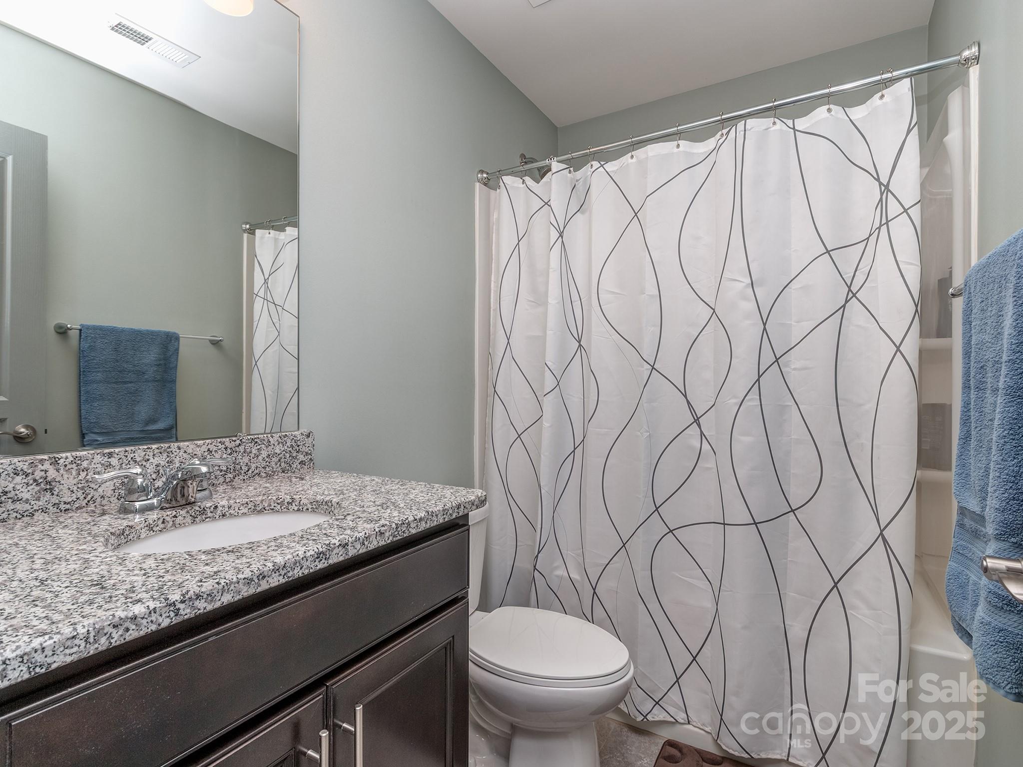 6236 Rockefeller Lane