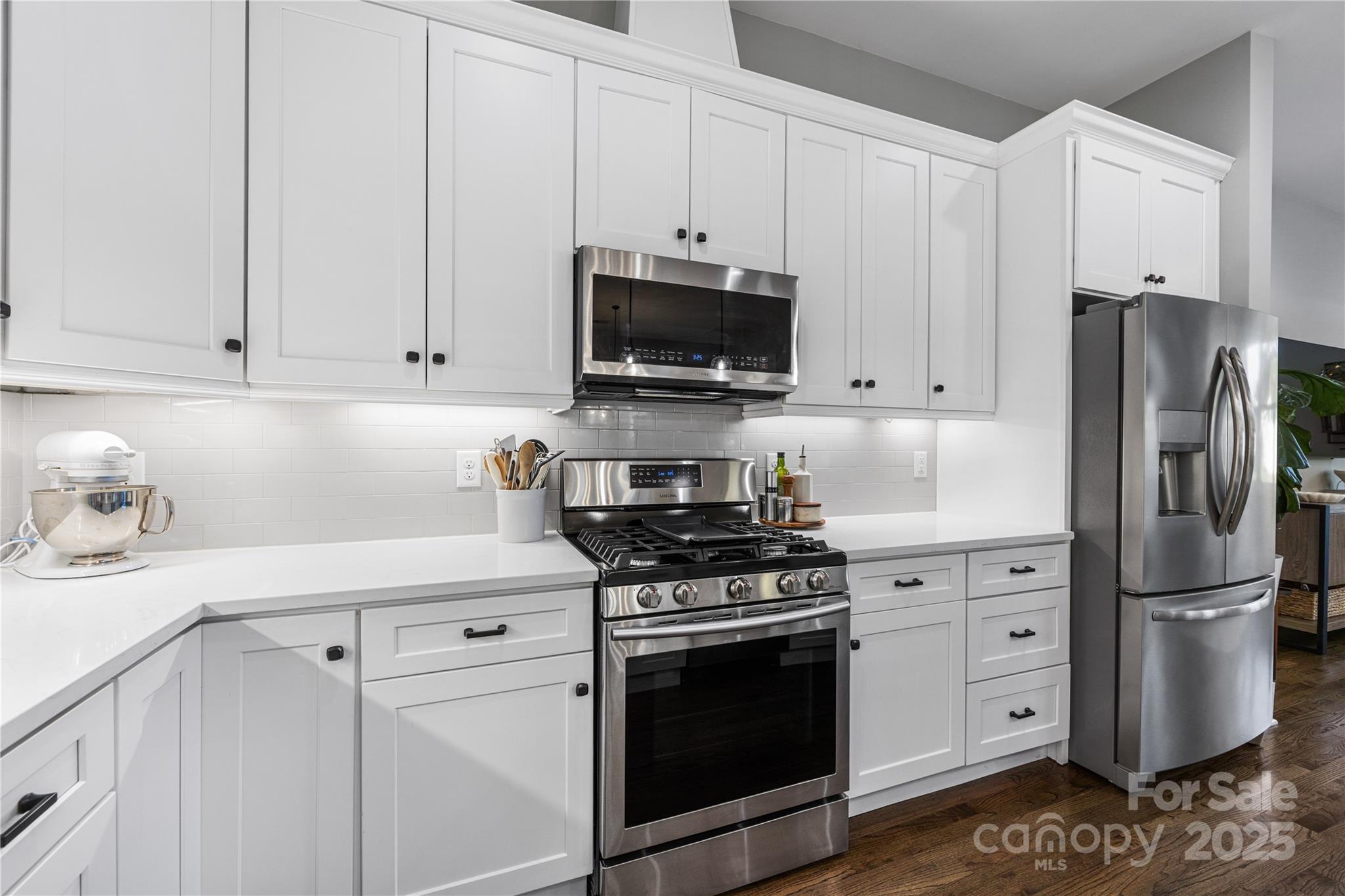 5207 Valley Stream Road