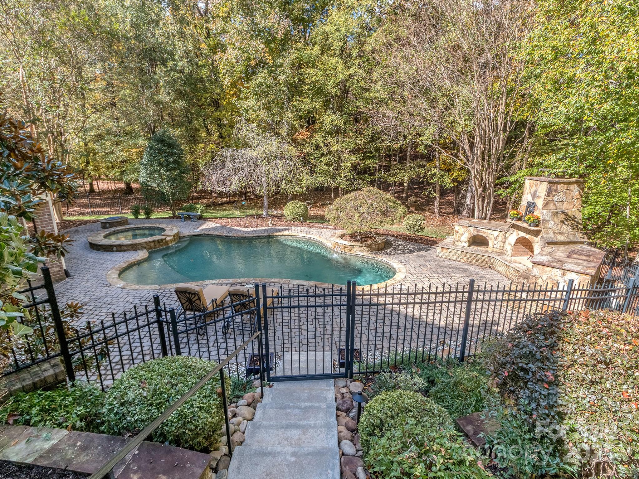 5554 Meadow Haven Lane