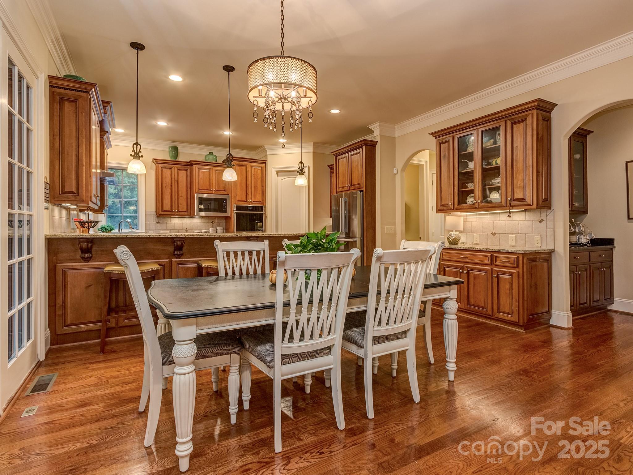 5554 Meadow Haven Lane