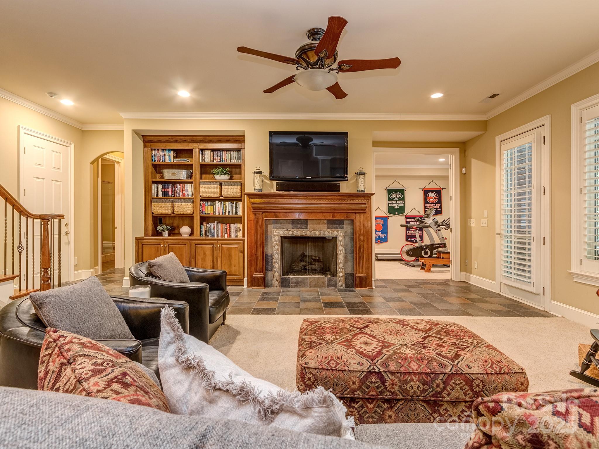 5554 Meadow Haven Lane