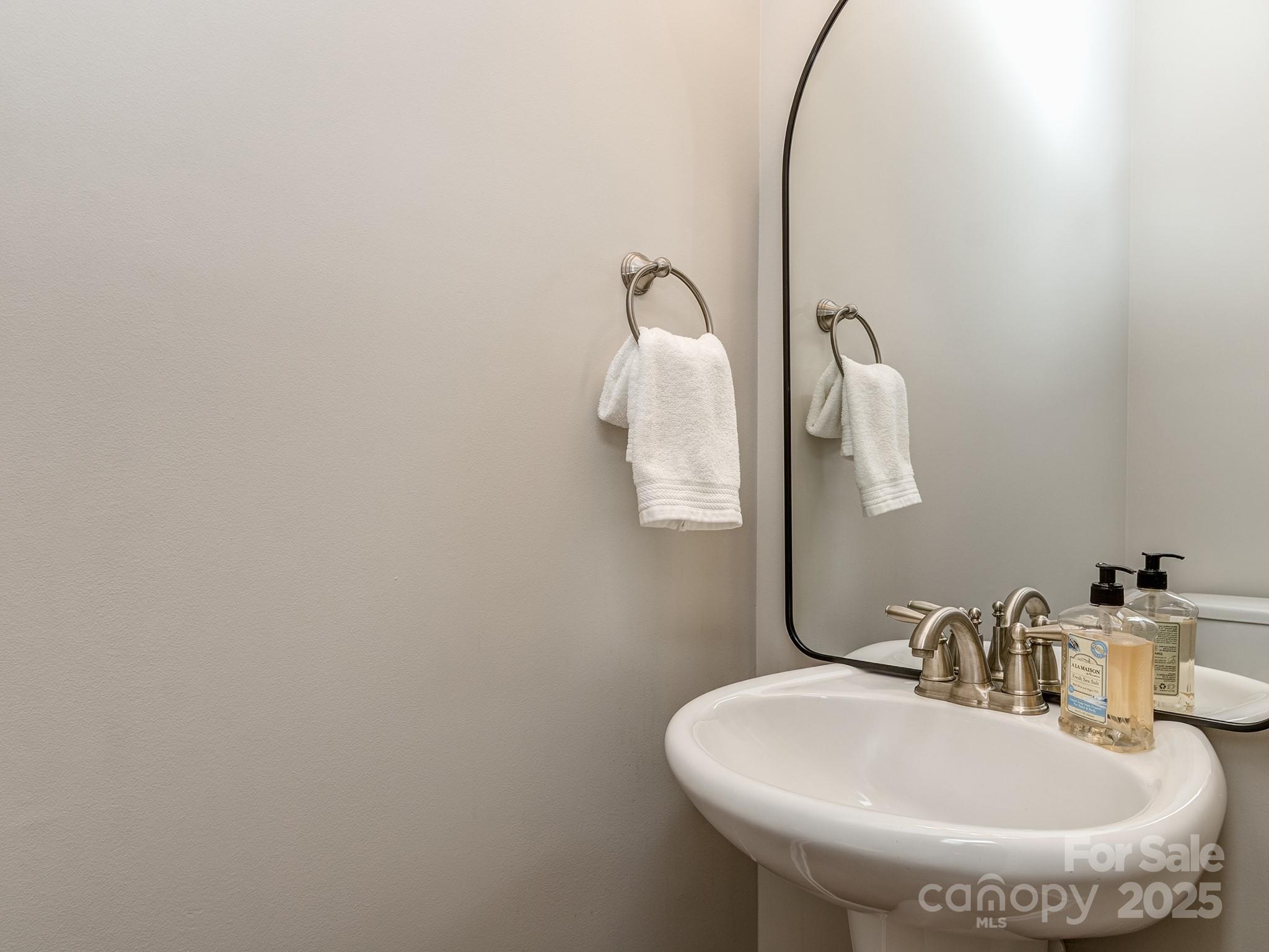 2240 Kensington Station Parkway