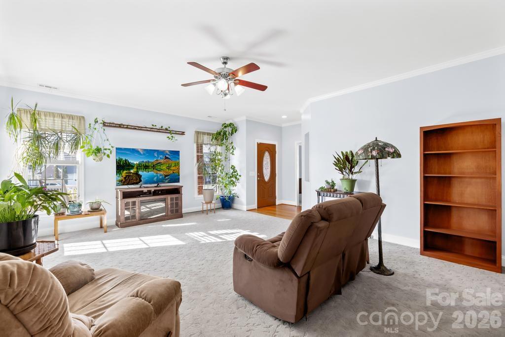 5244 Hickory Knoll Lane