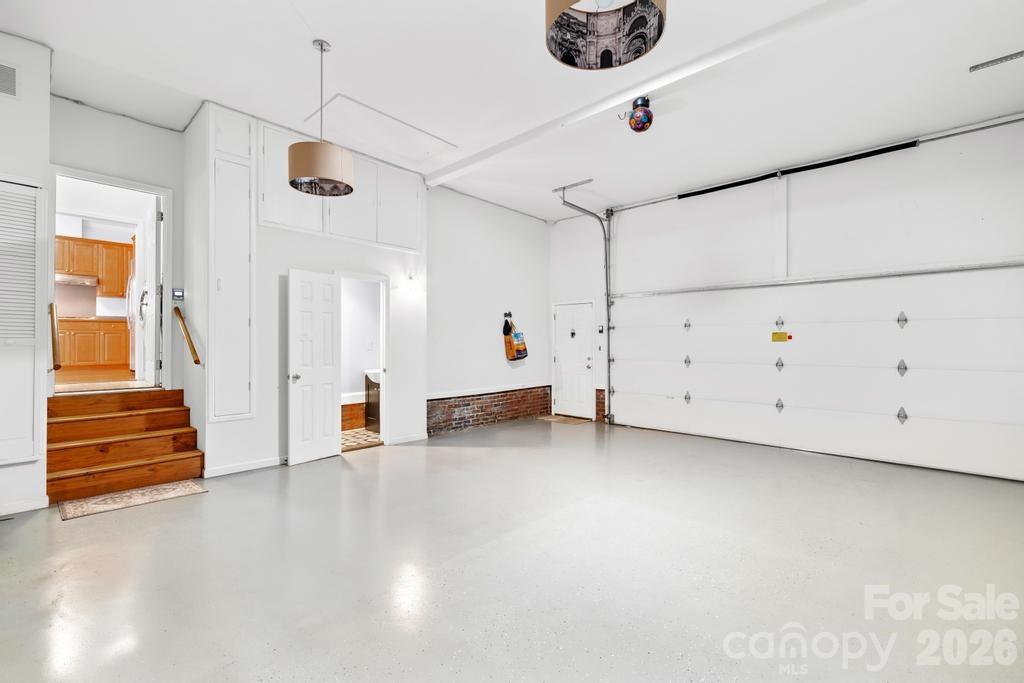 5244 Hickory Knoll Lane