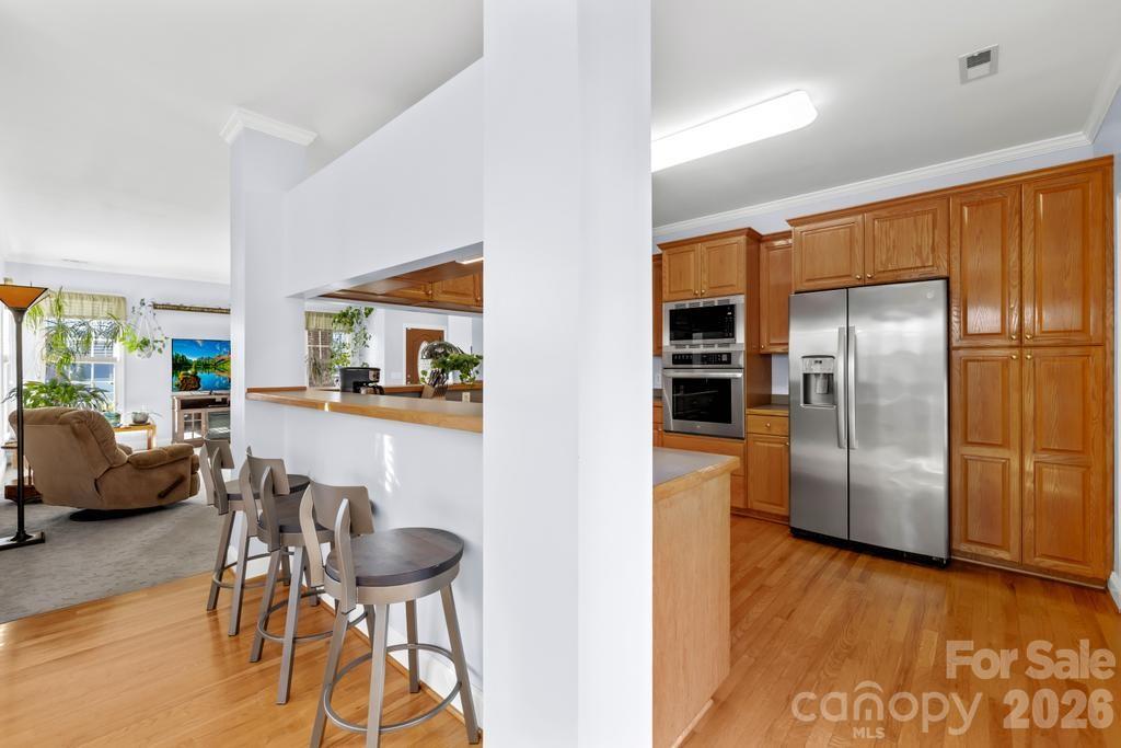 5244 Hickory Knoll Lane