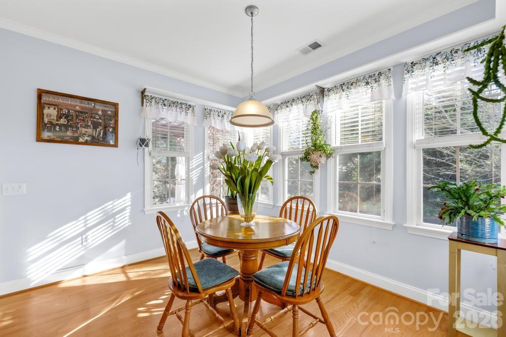 5244 Hickory Knoll Lane