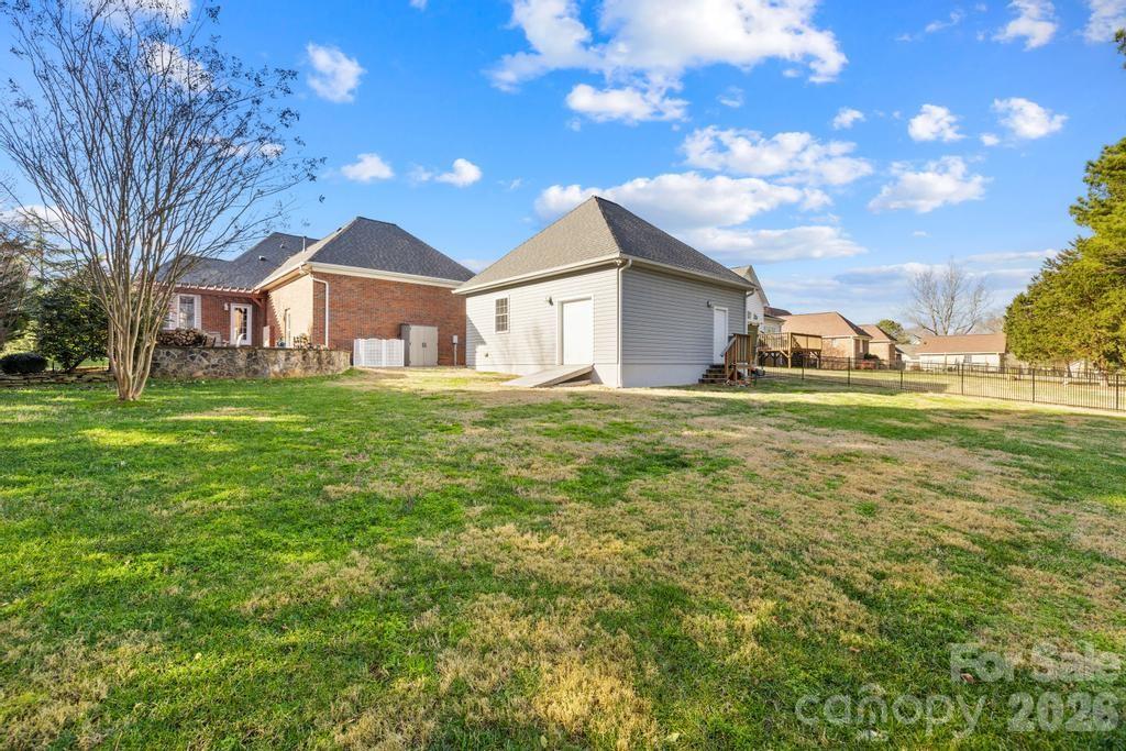 5244 Hickory Knoll Lane