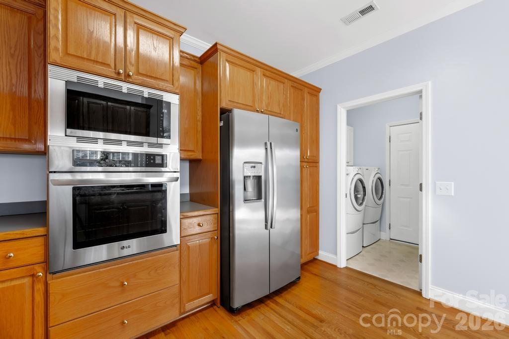 5244 Hickory Knoll Lane