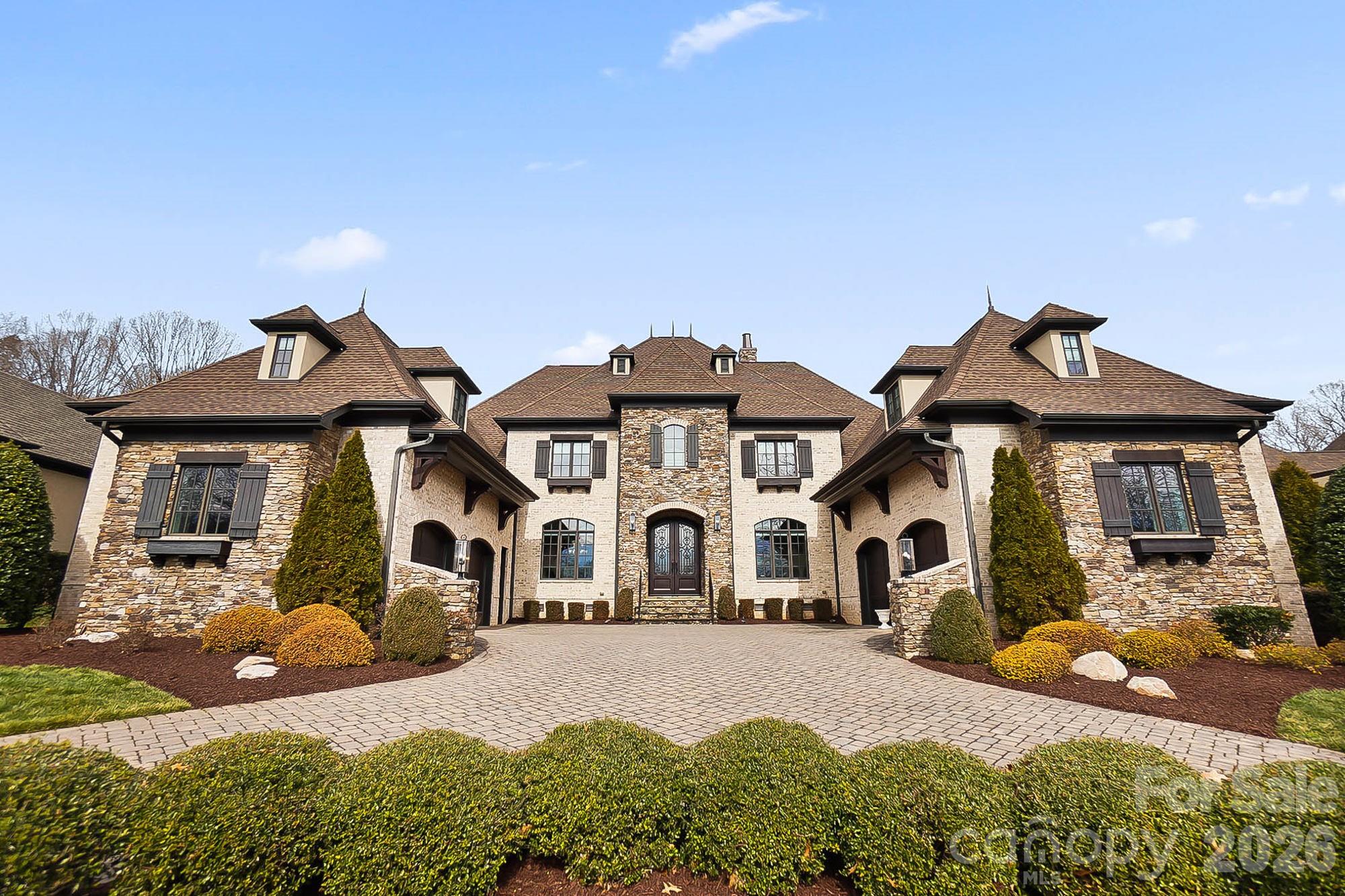 7900 Skye Lochs Drive