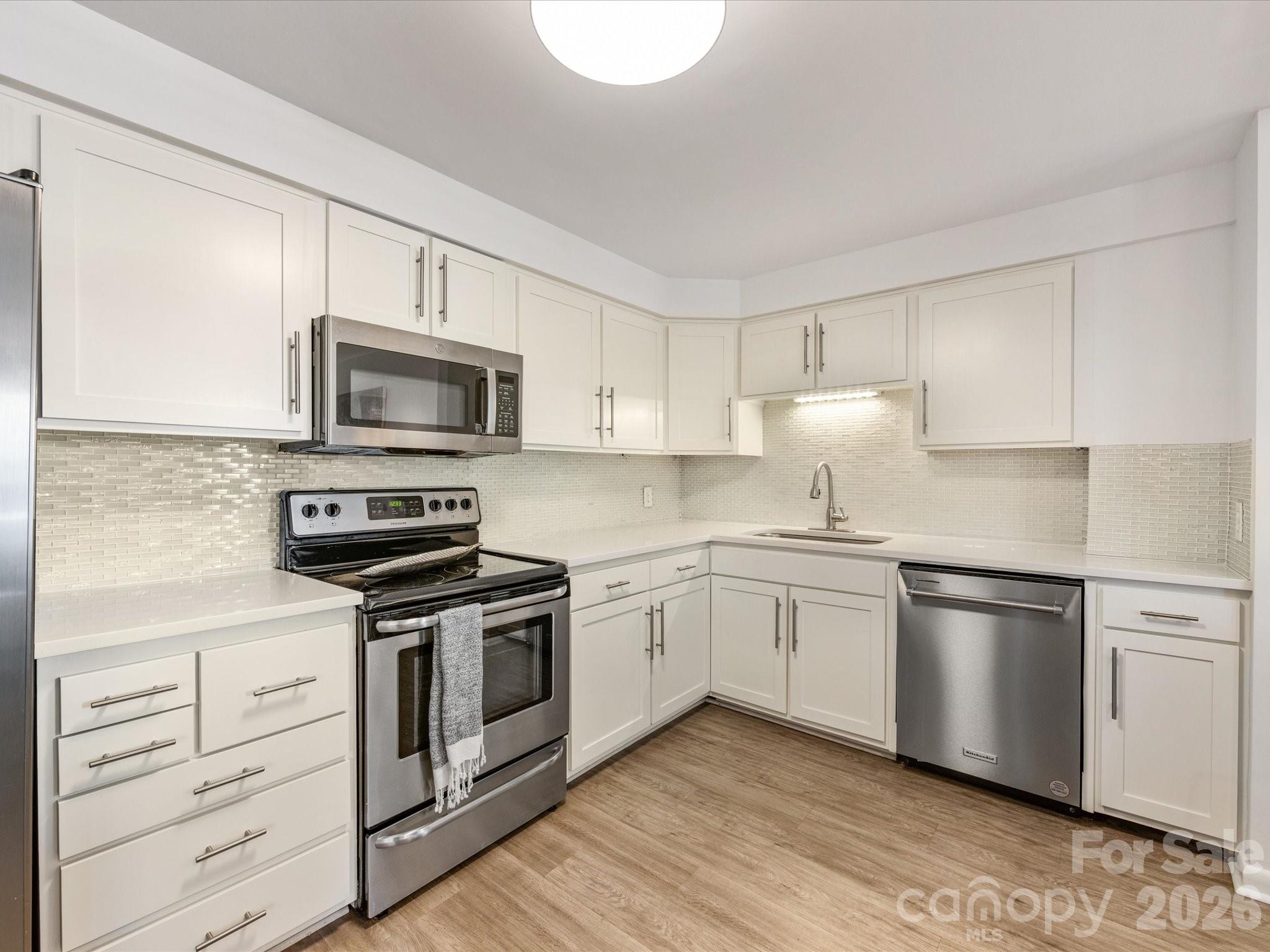 1300 Reece Road Unit: 200