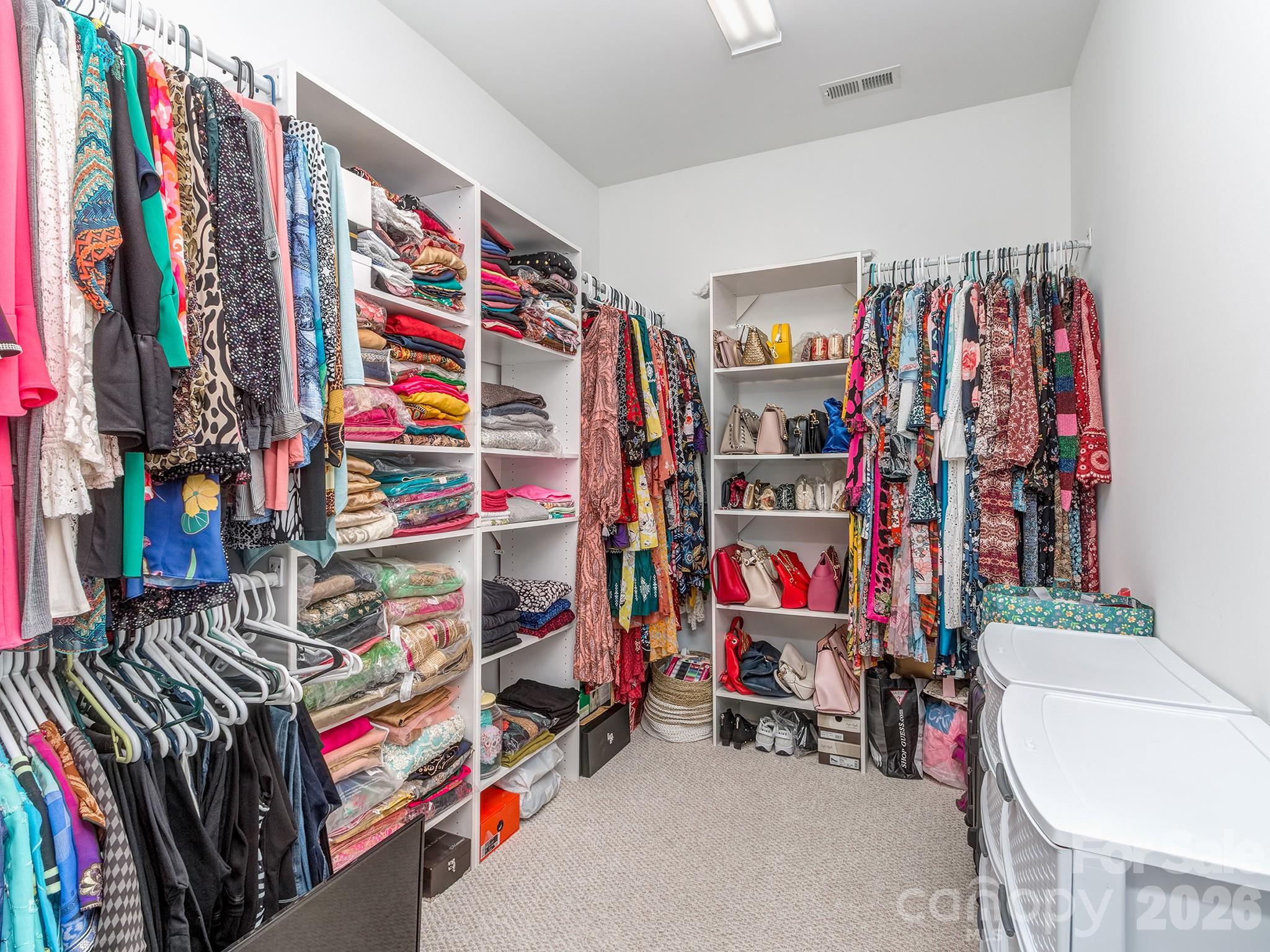 6028 Union Pacific Avenue