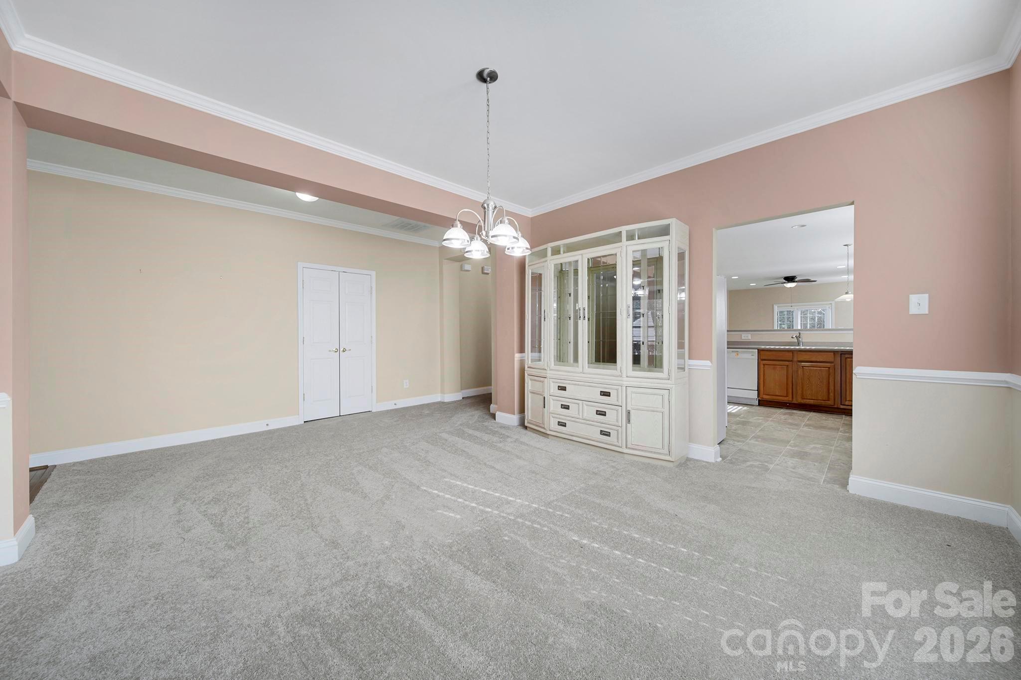 901 Platinum Drive