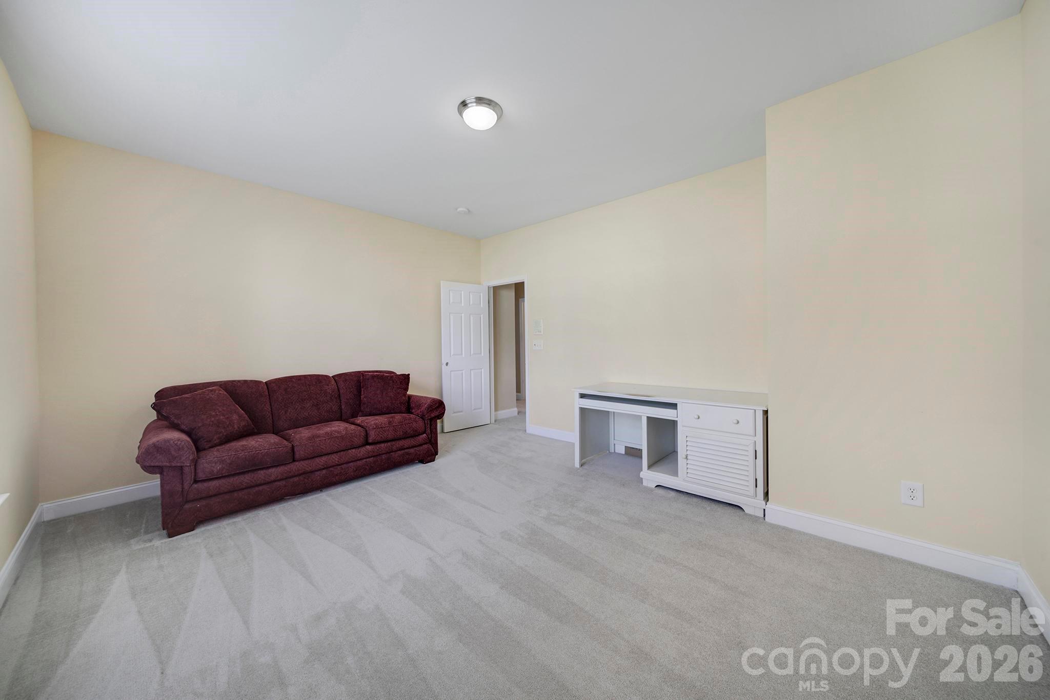 901 Platinum Drive