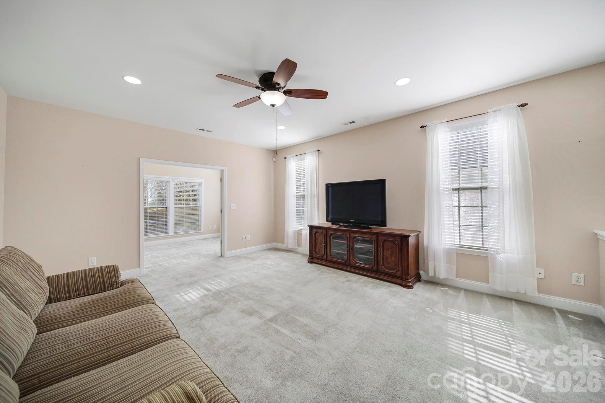 901 Platinum Drive