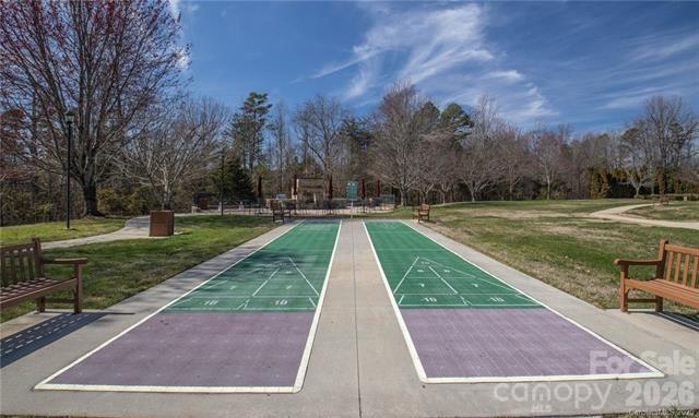 901 Platinum Drive