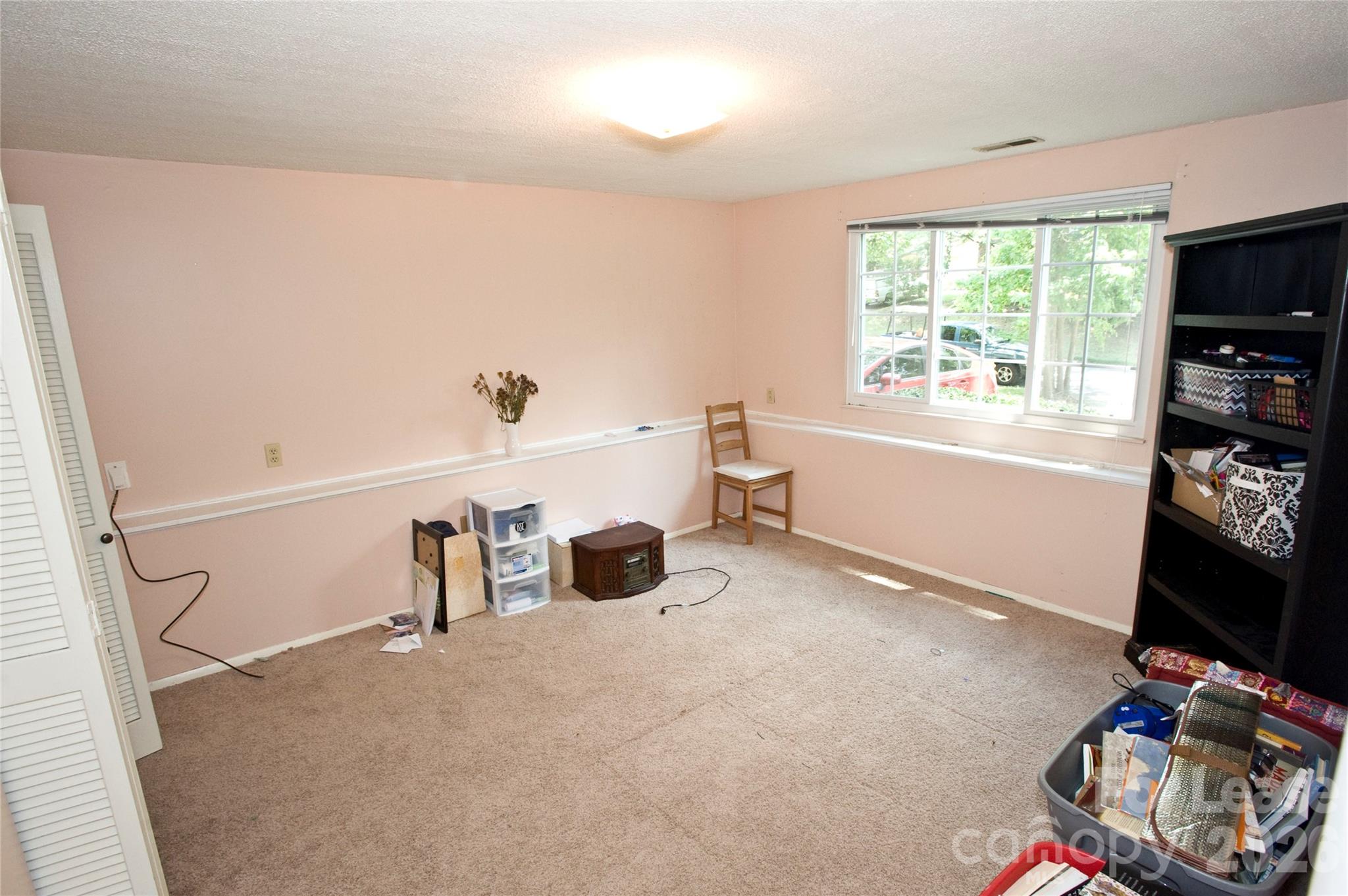 1635 Van Dyke Drive