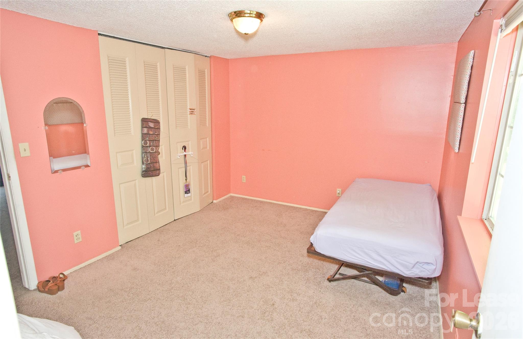 1635 Van Dyke Drive