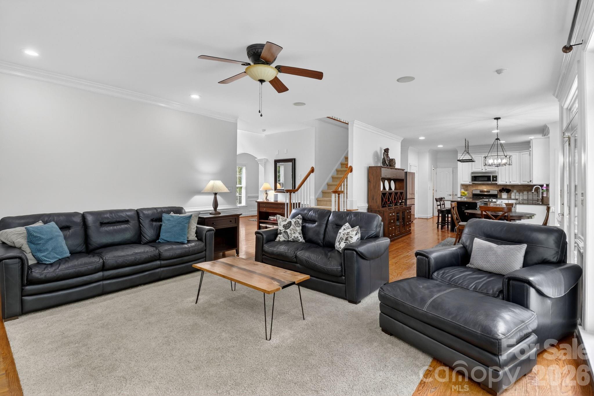 6208 Pumpernickel Lane