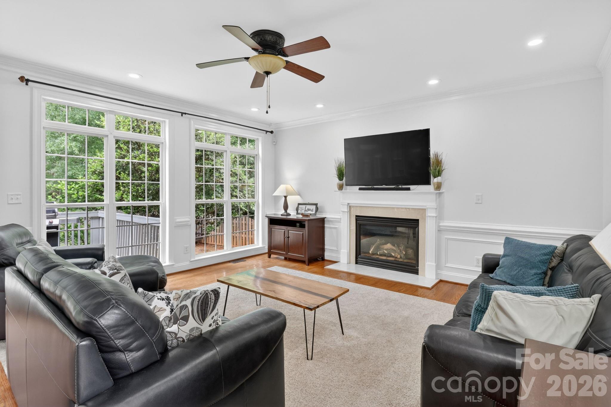 6208 Pumpernickel Lane