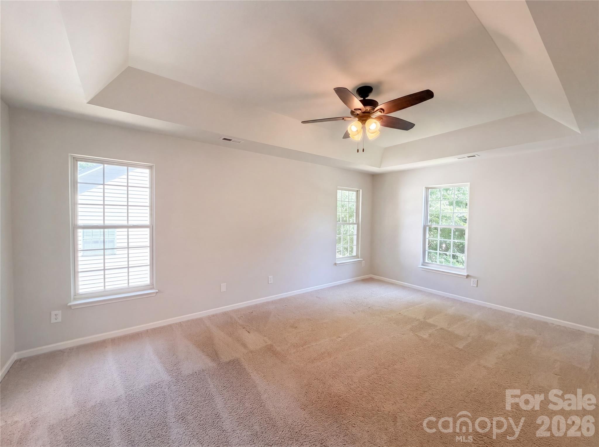 2916 Pinewood Hill Drive