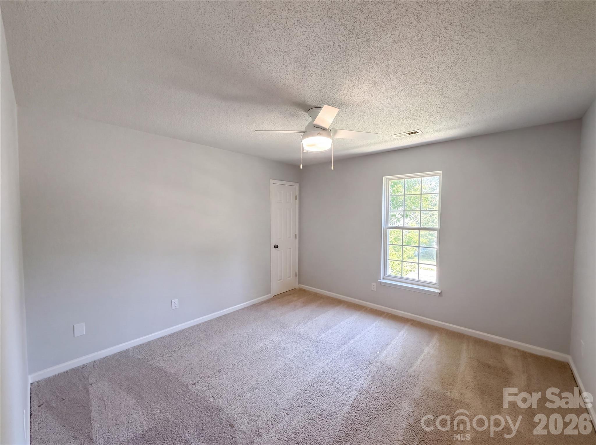 2916 Pinewood Hill Drive