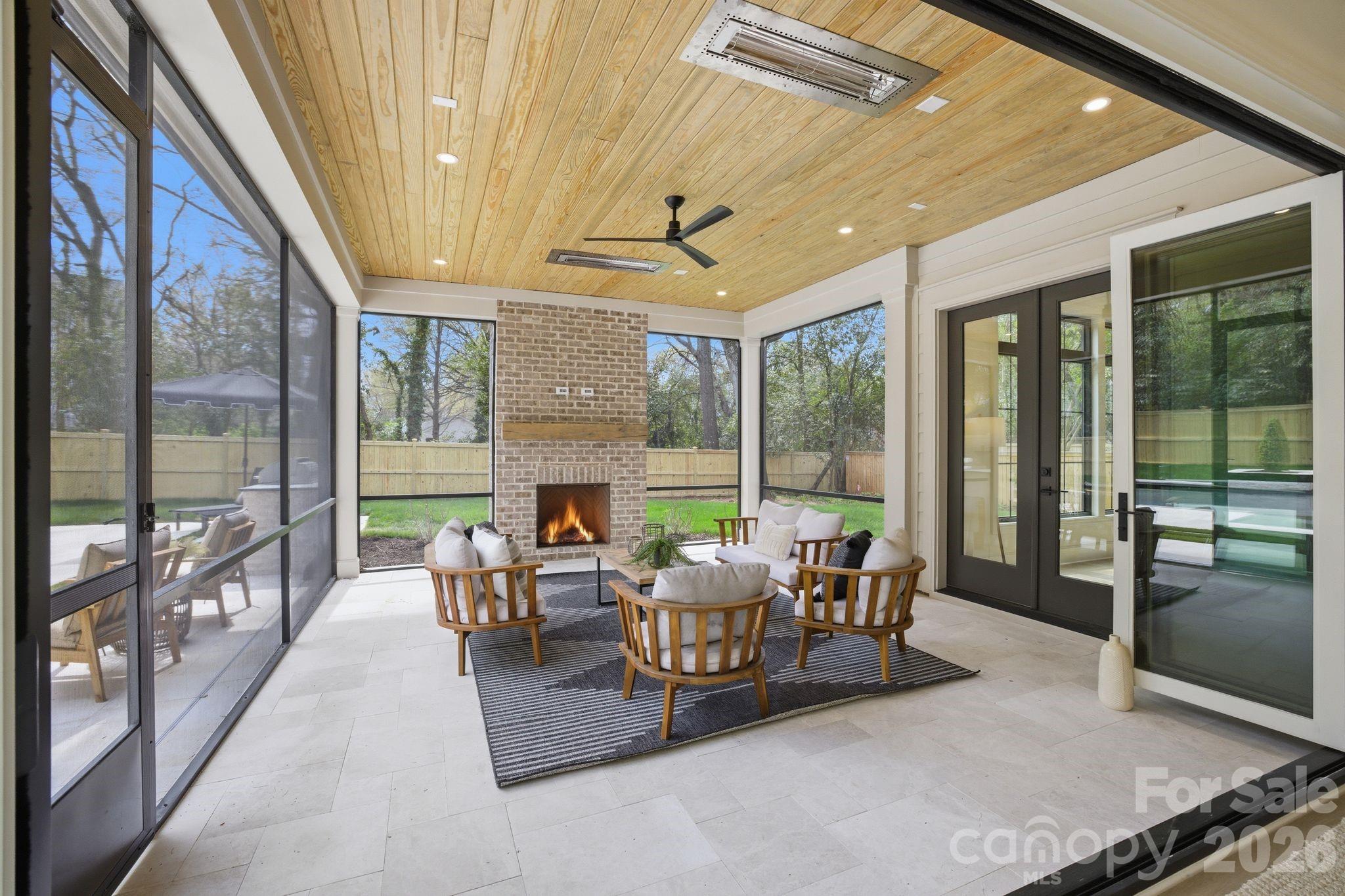 3028 Eastham Lane