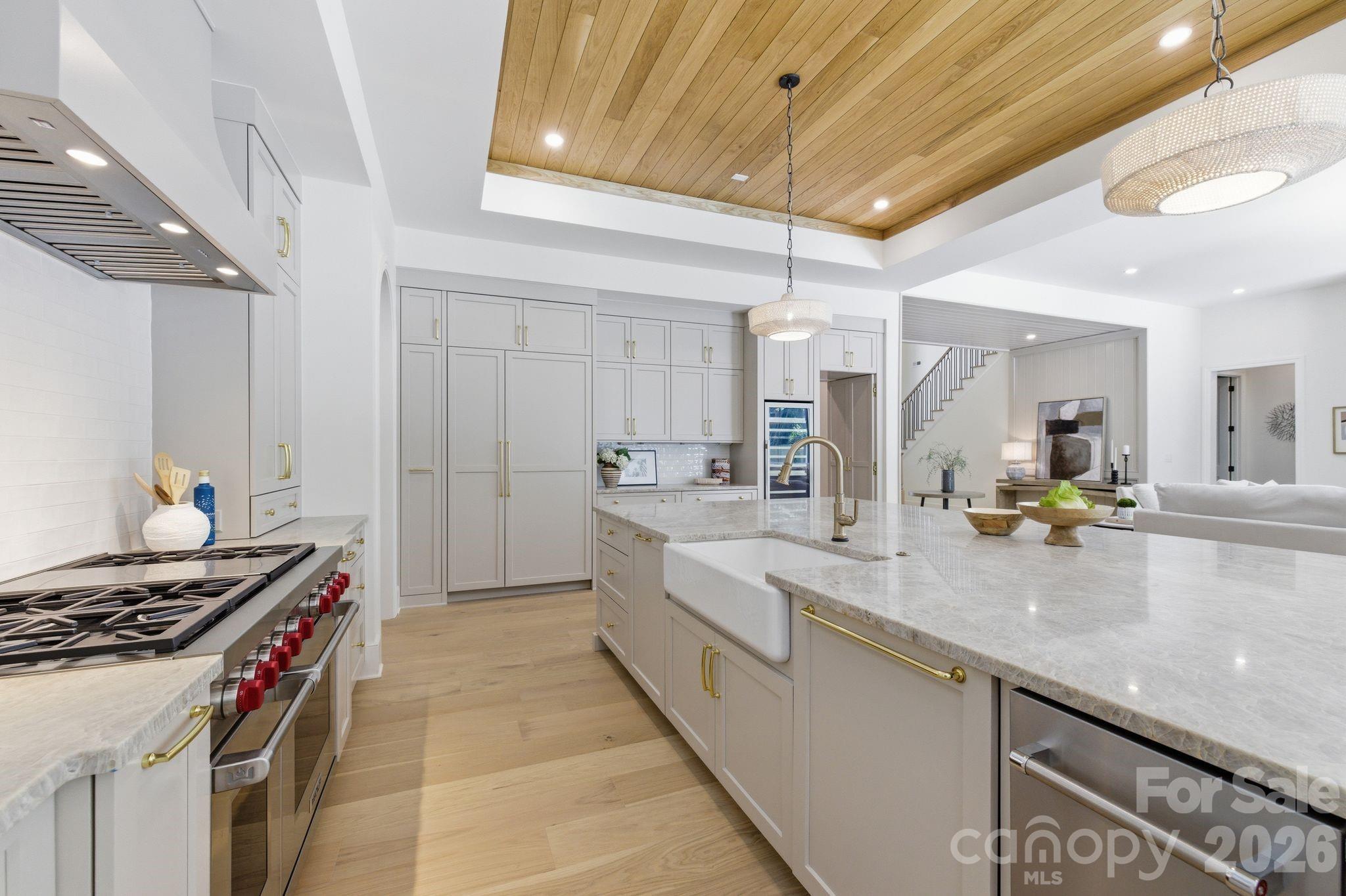3028 Eastham Lane