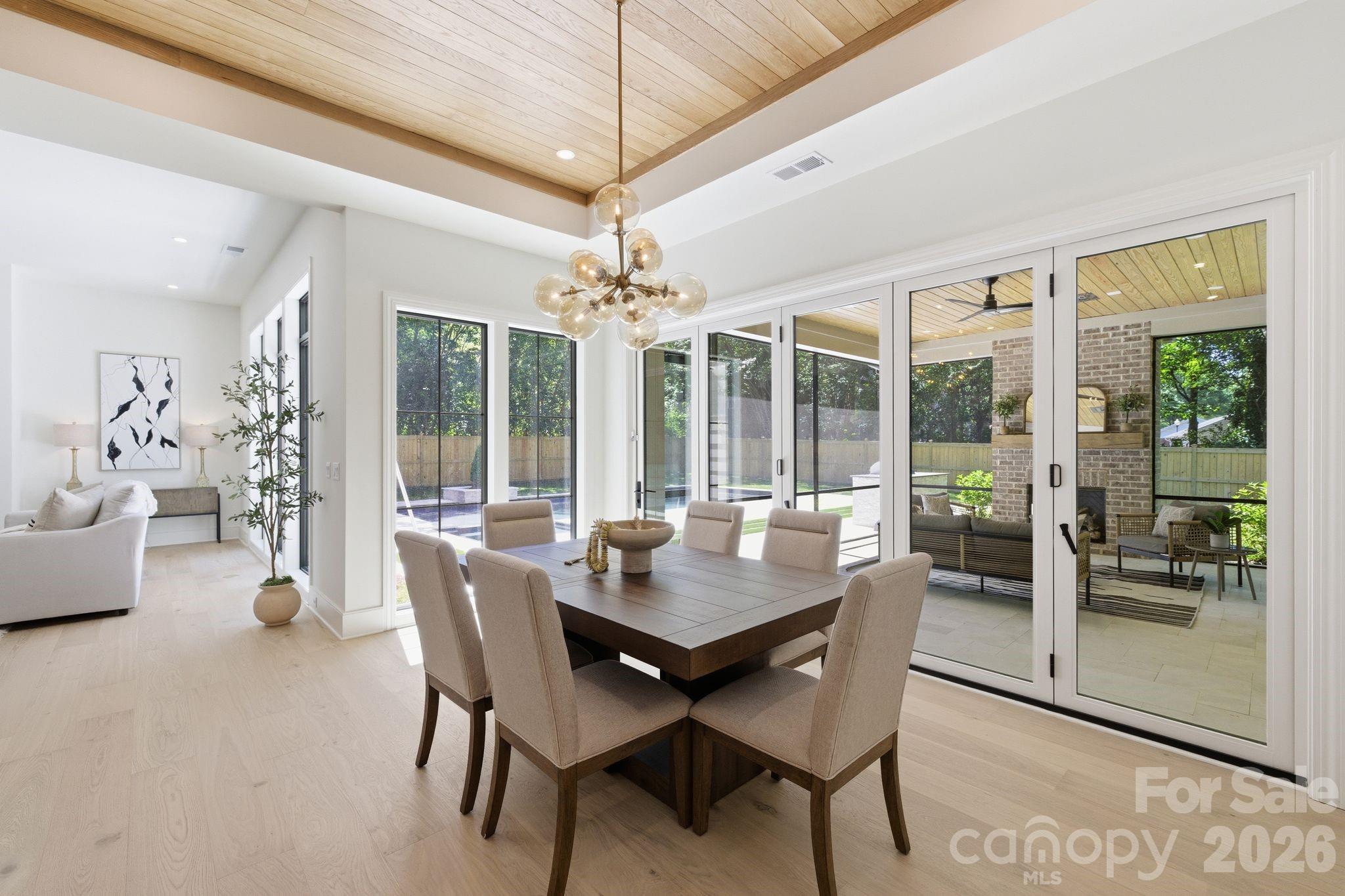 3028 Eastham Lane