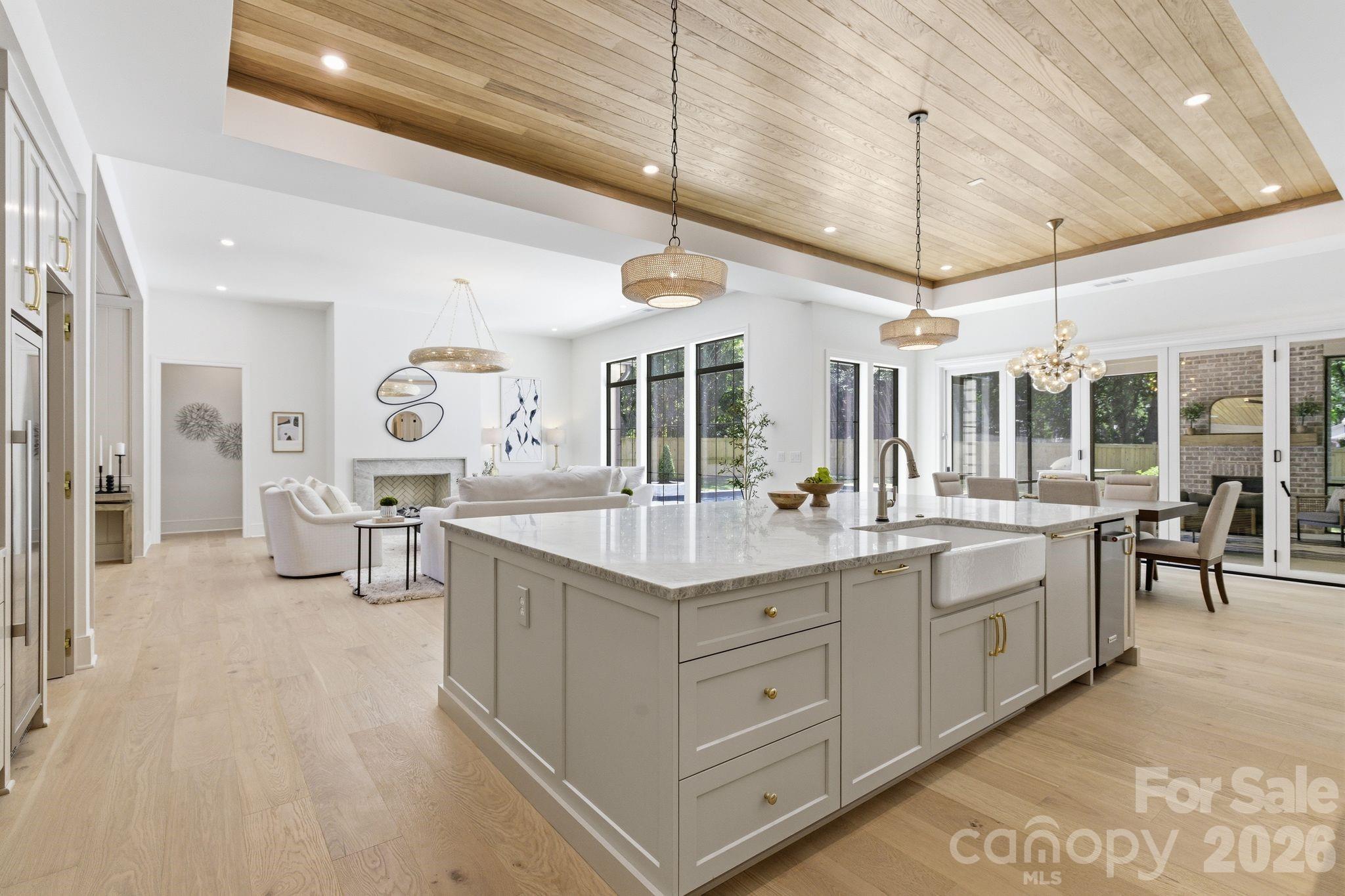 3028 Eastham Lane
