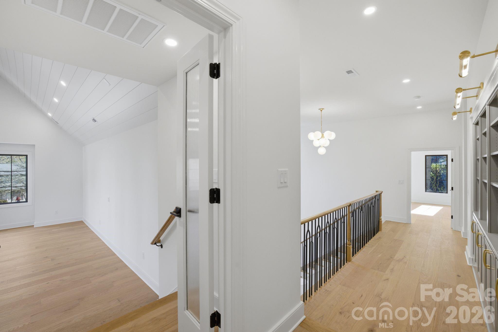 3028 Eastham Lane