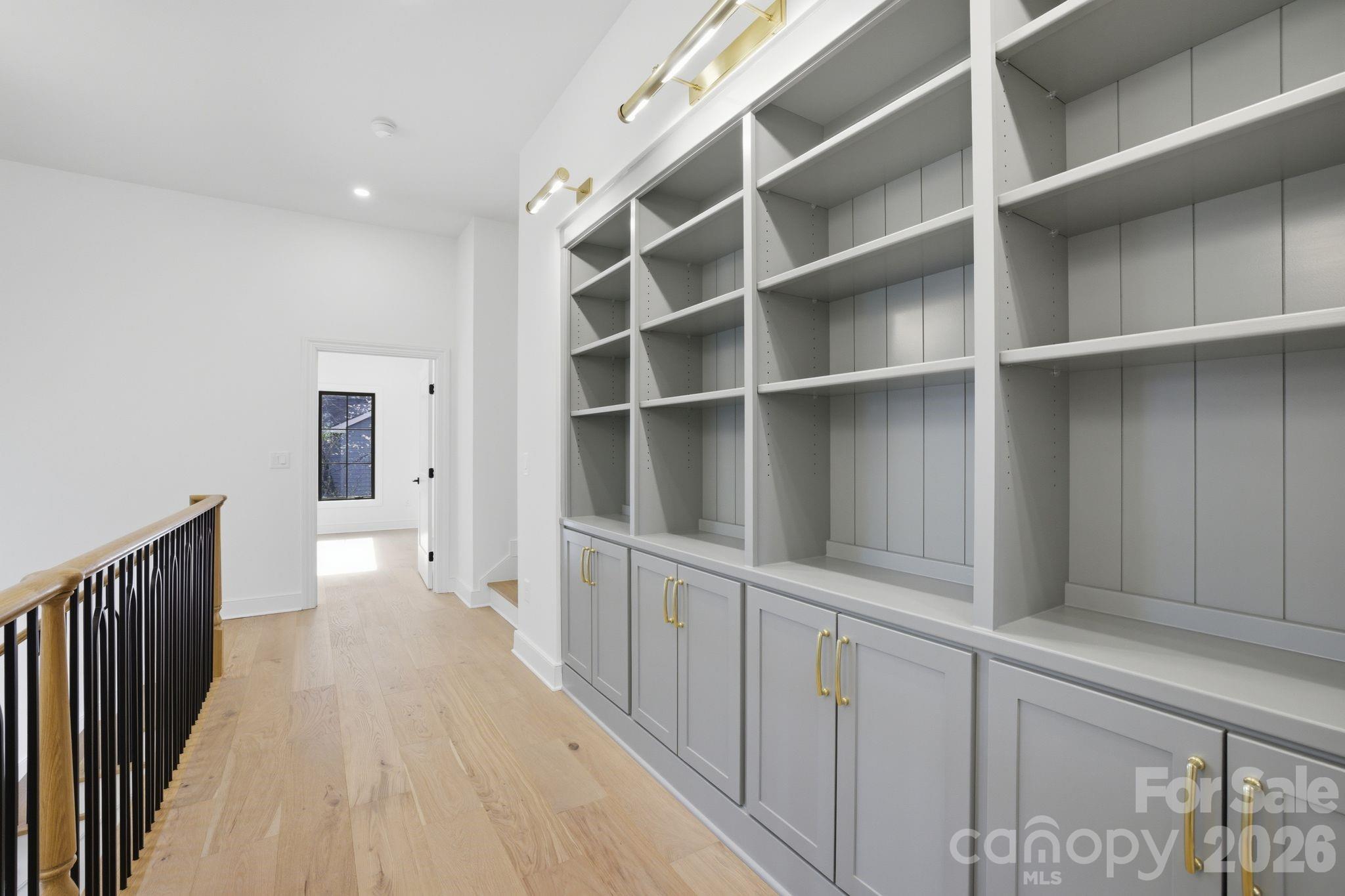 3028 Eastham Lane